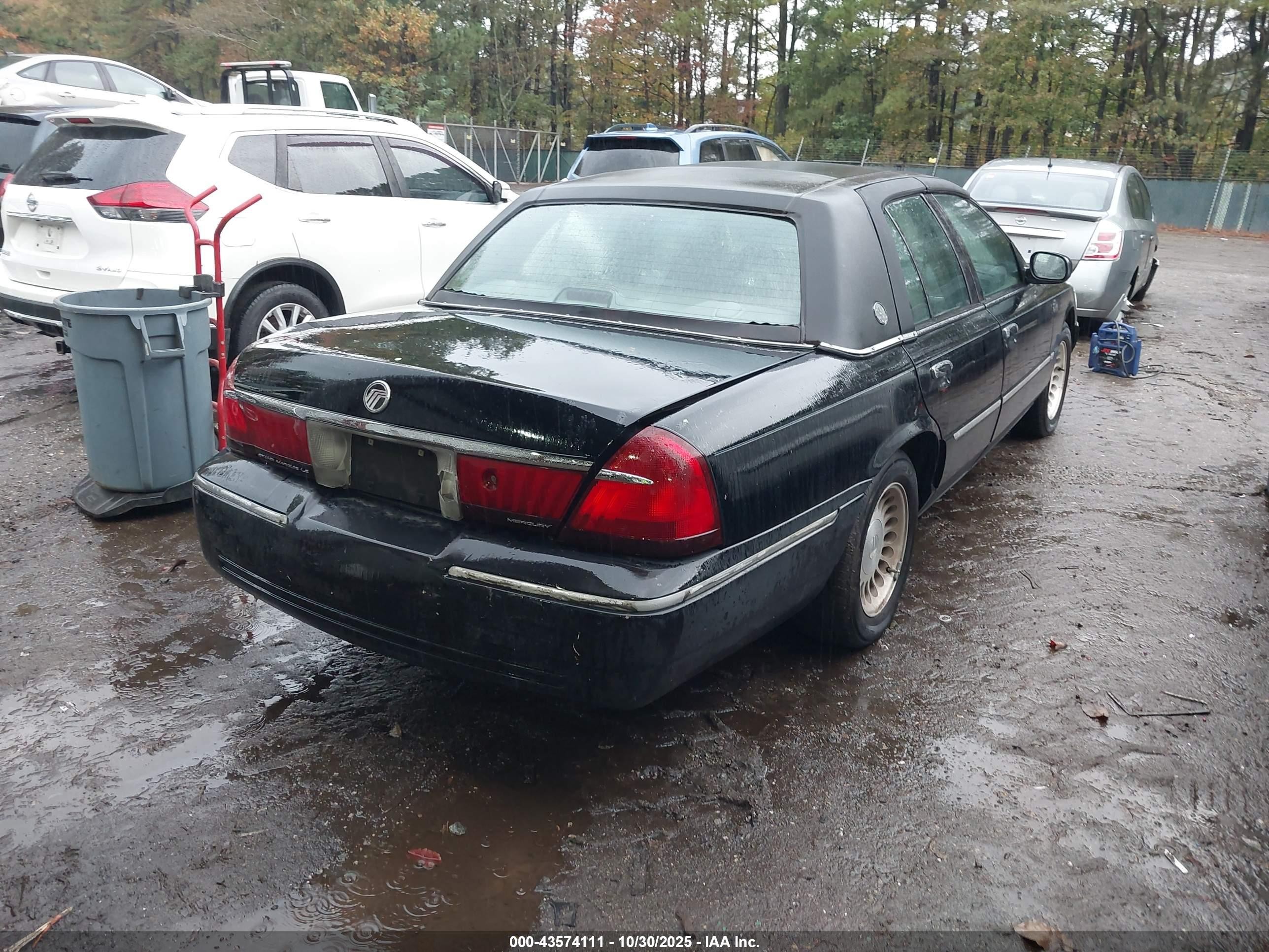 2002 Mercury Grand Marquis Ls Black vin: 2MEFM75W52X610953