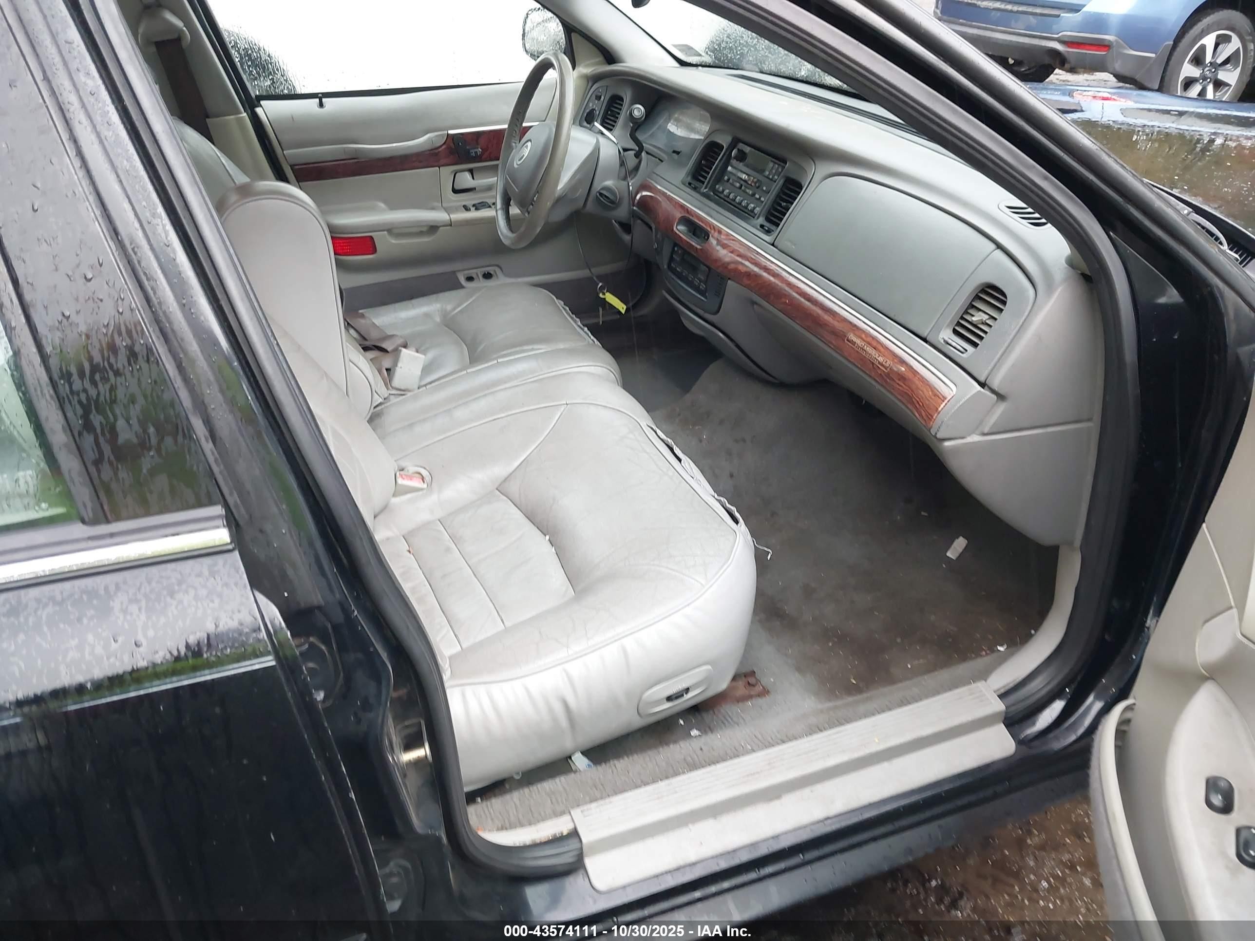 2002 Mercury Grand Marquis Ls Black vin: 2MEFM75W52X610953
