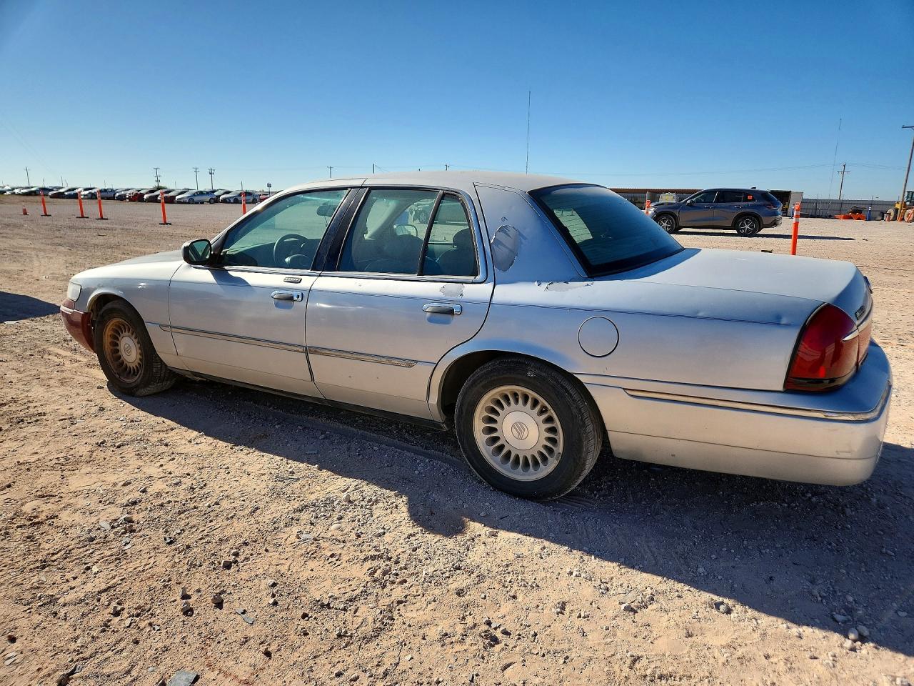 2002 Mercury Grand Marquis Ls Silver vin: 2MEFM75W52X622696