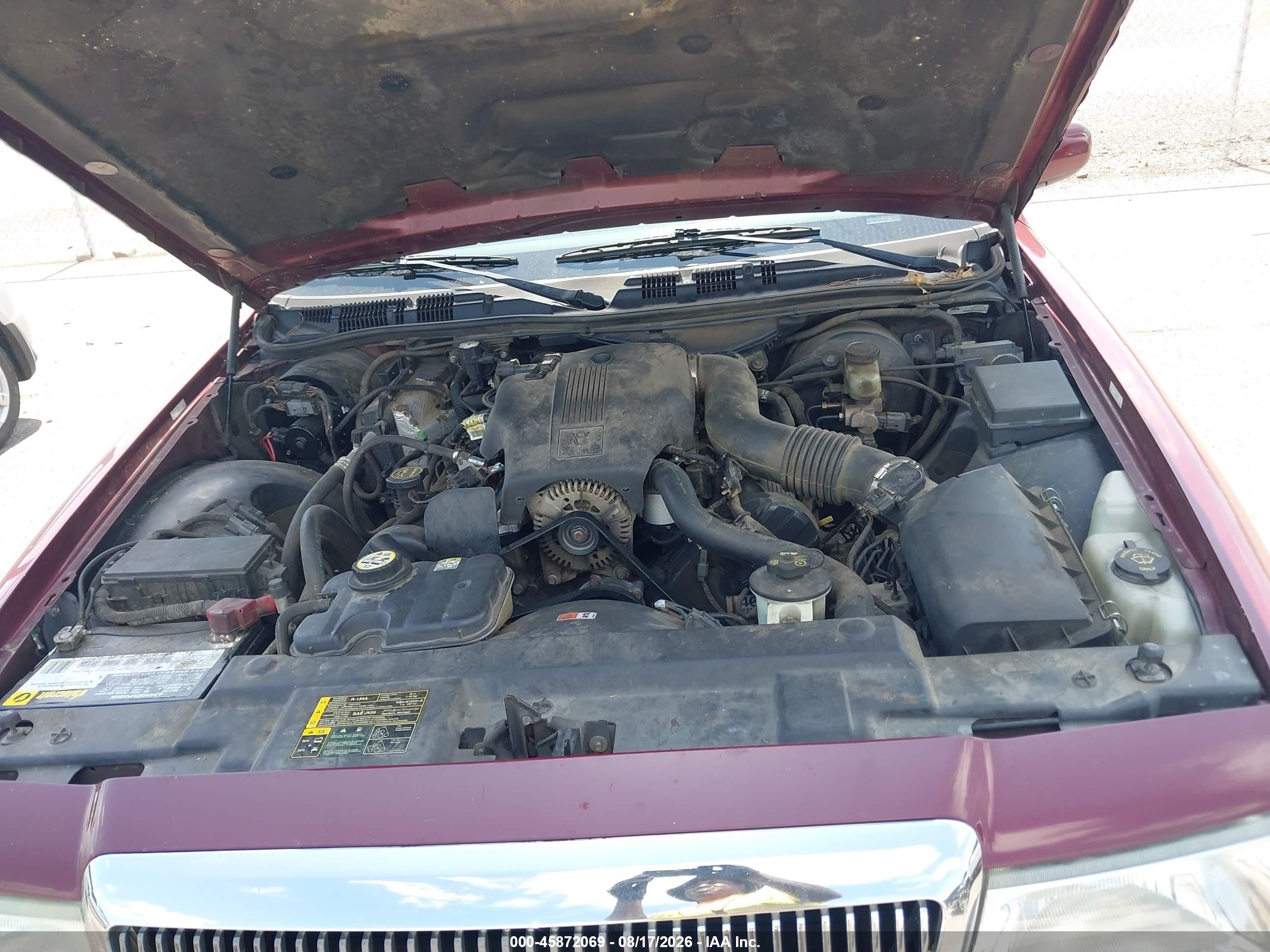 2004 Mercury Grand Marquis Ls Burgundy vin: 2MEFM75W54X618229