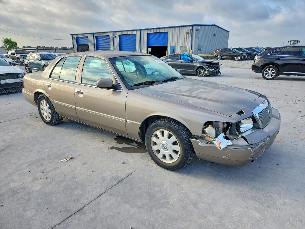 2004 Mercury Grand Marquis Ls Gold vin: 2MEFM75W54X656611