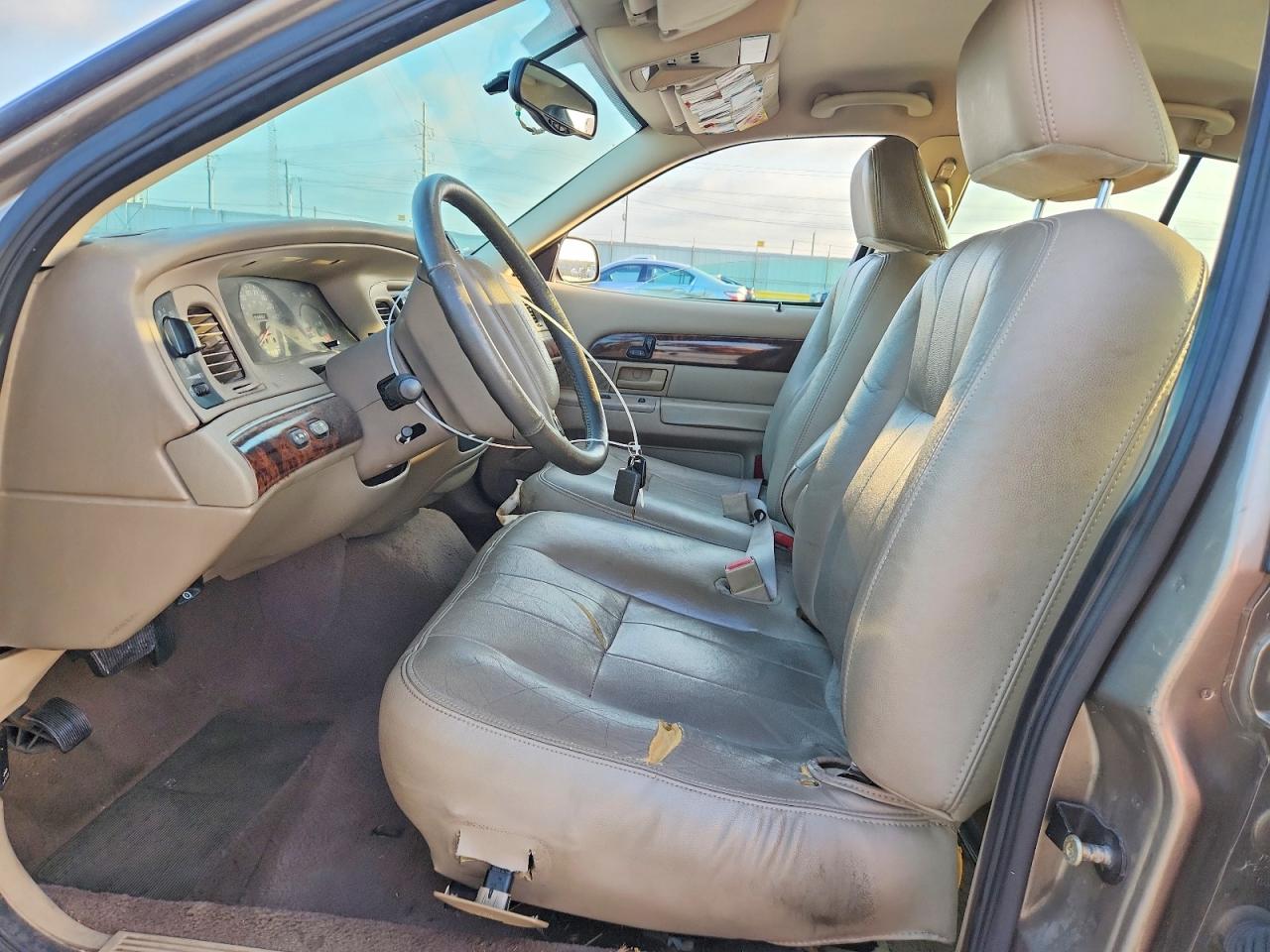 2004 Mercury Grand Marquis Ls Gold vin: 2MEFM75W54X656611