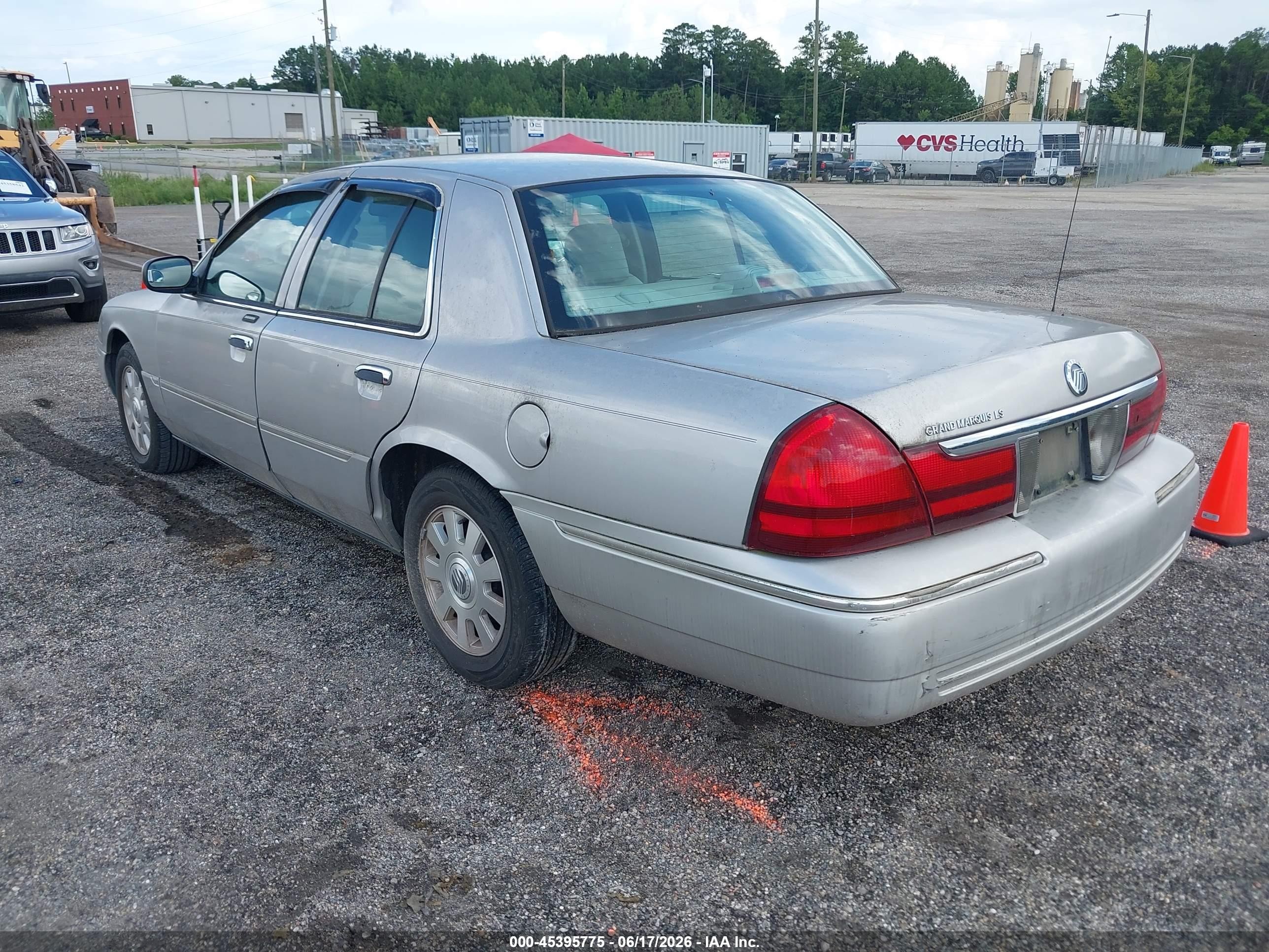 2005 Mercury Grand Marquis Ls/lse Silver vin: 2MEFM75W55X650180