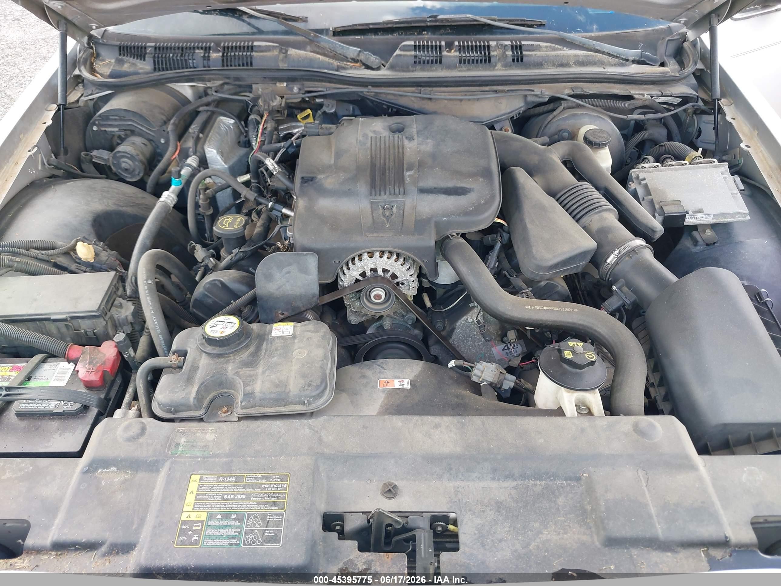 2005 Mercury Grand Marquis Ls/lse Silver vin: 2MEFM75W55X650180