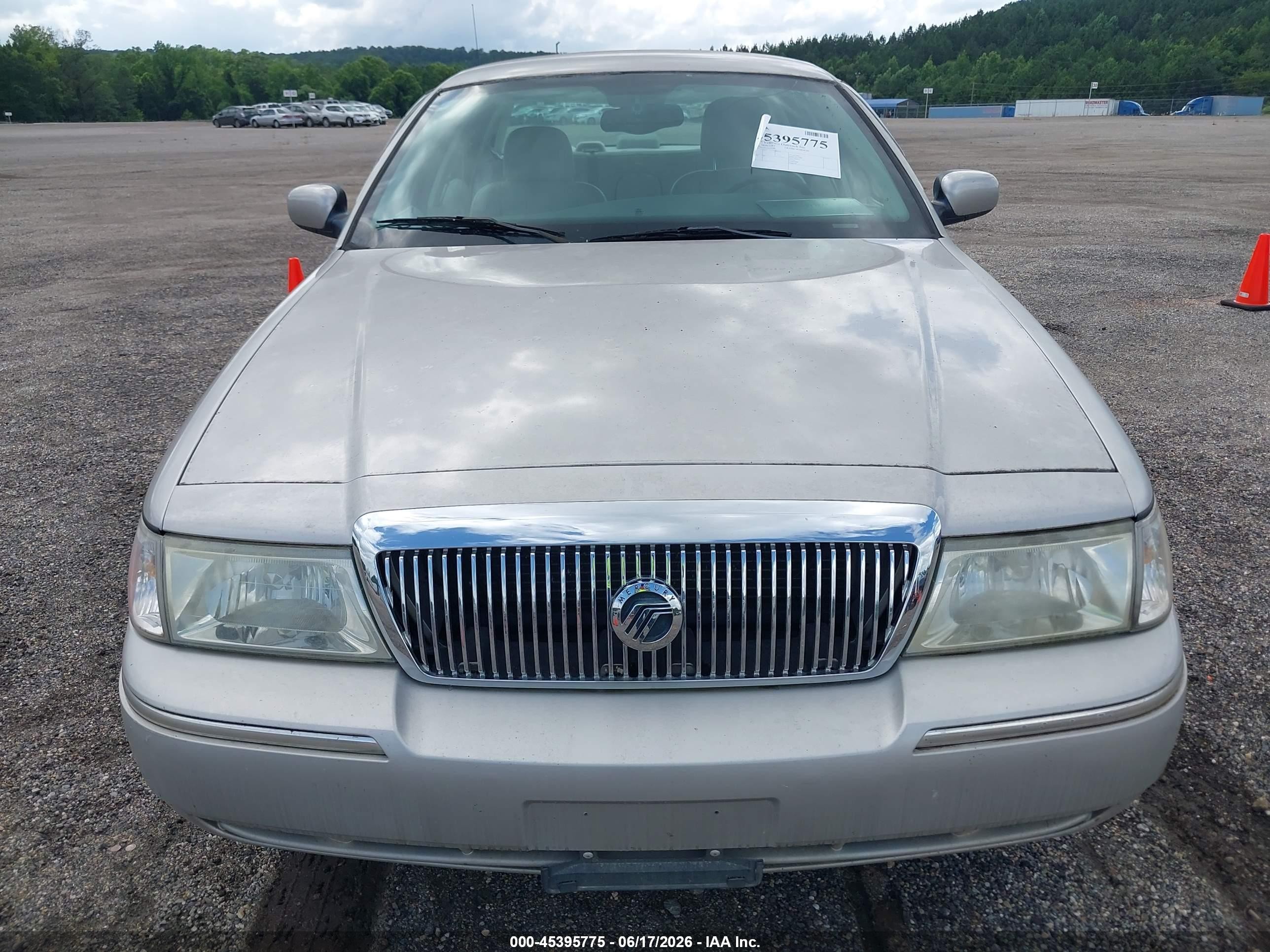 2005 Mercury Grand Marquis Ls/lse Silver vin: 2MEFM75W55X650180