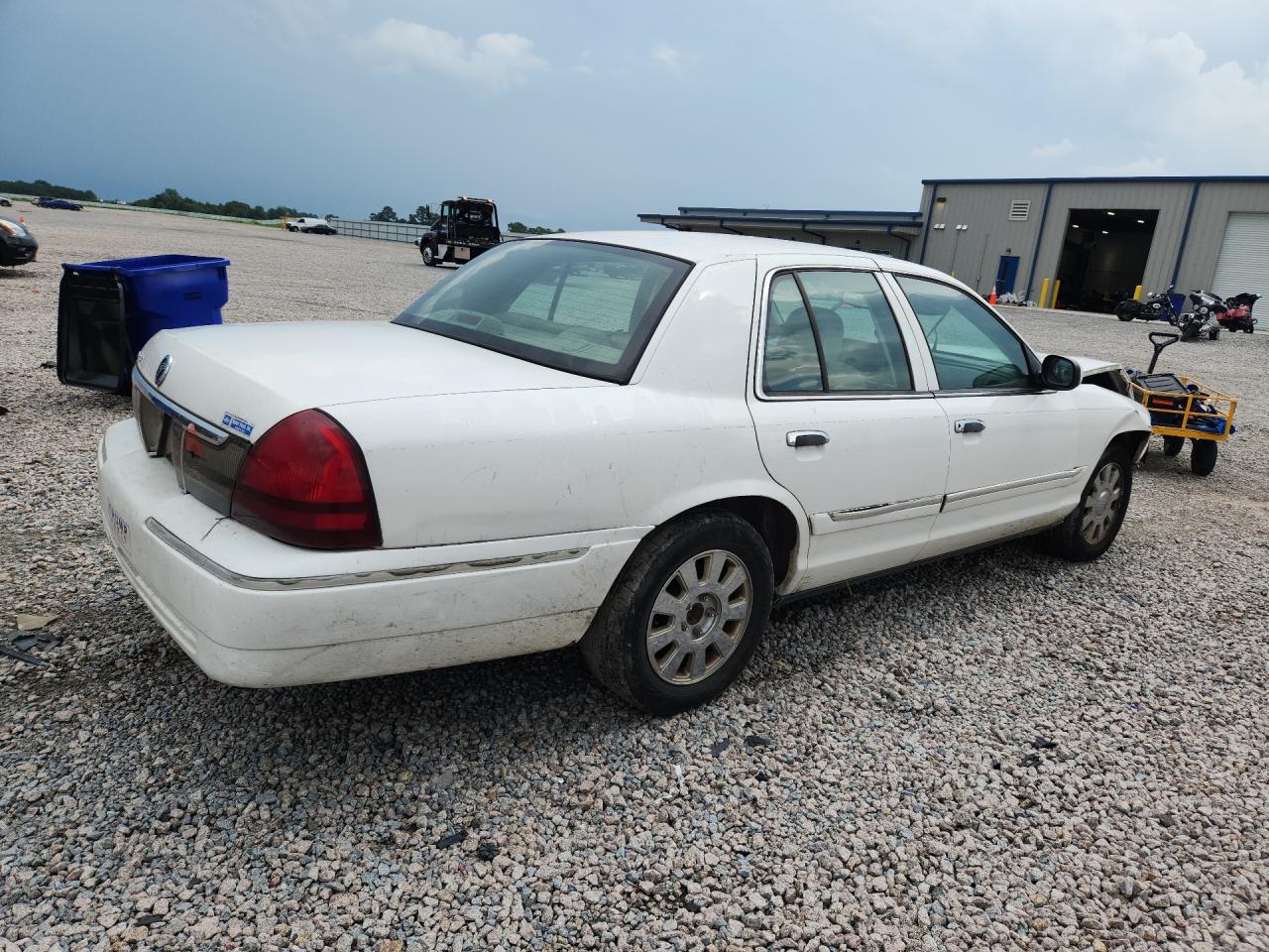 2006 Mercury Grand Marquis Ls White vin: 2MEFM75W56X651069