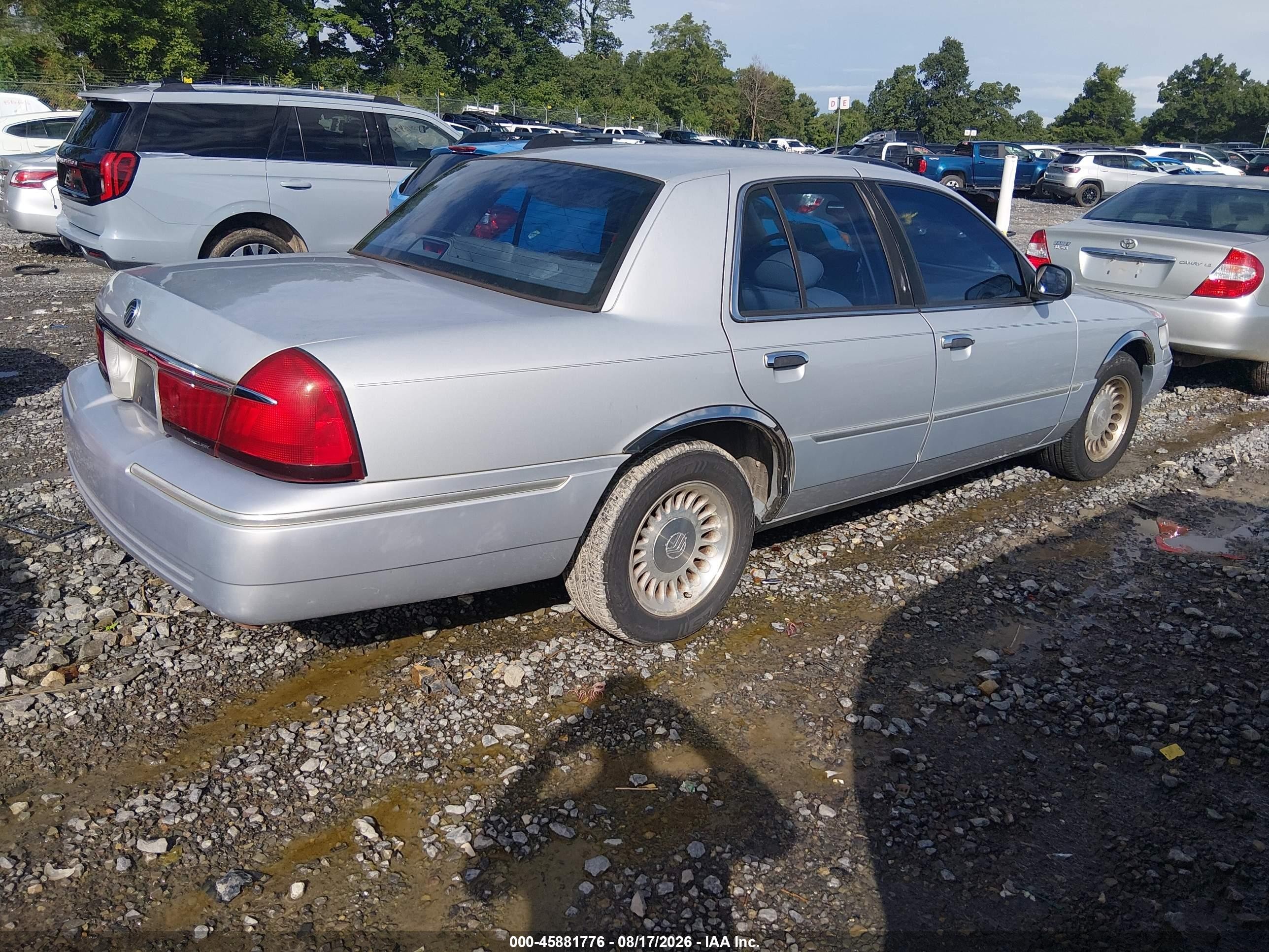 2001 Mercury Grand Marquis Ls Silver vin: 2MEFM75W61X607493