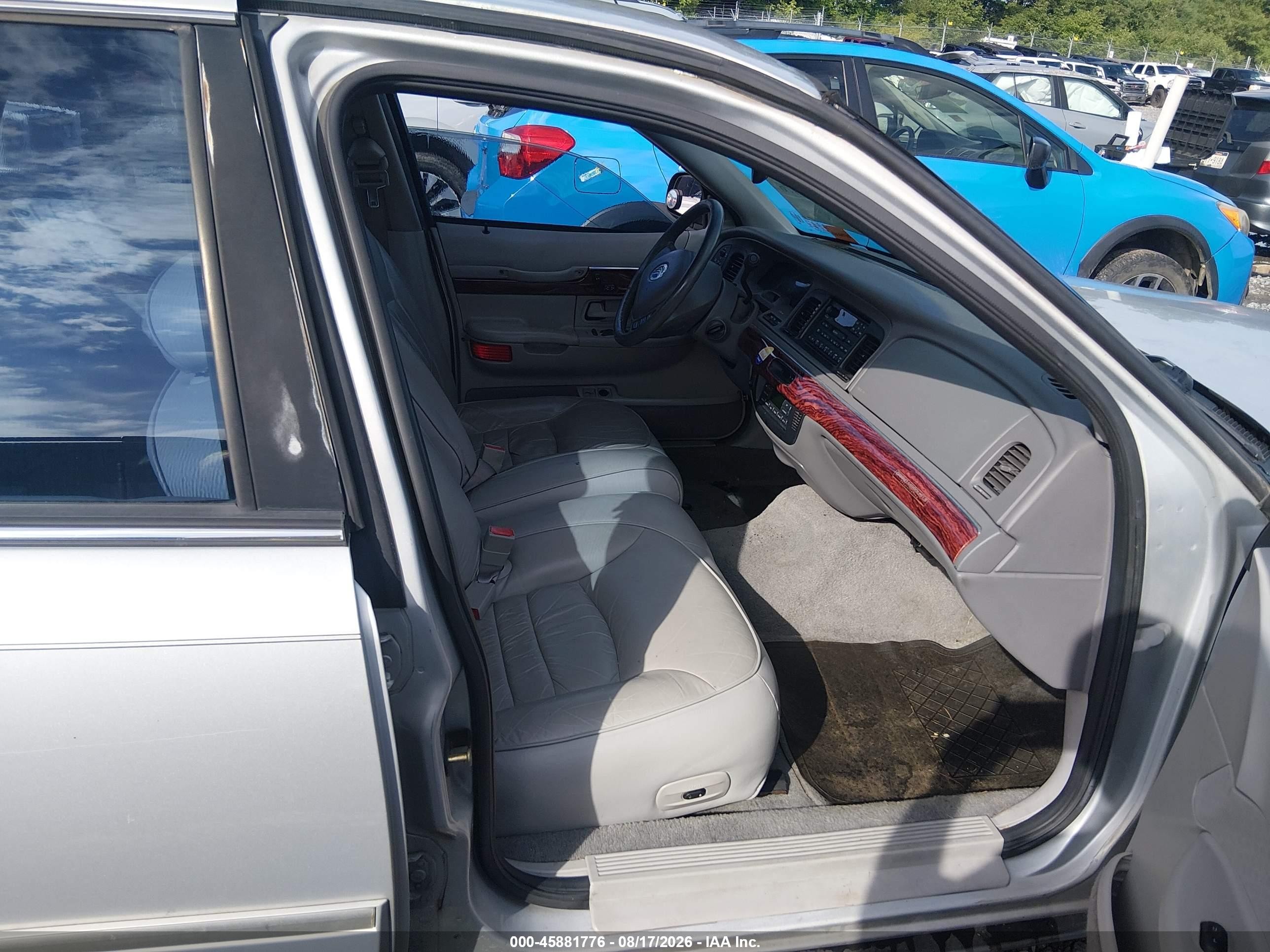 2001 Mercury Grand Marquis Ls Silver vin: 2MEFM75W61X607493