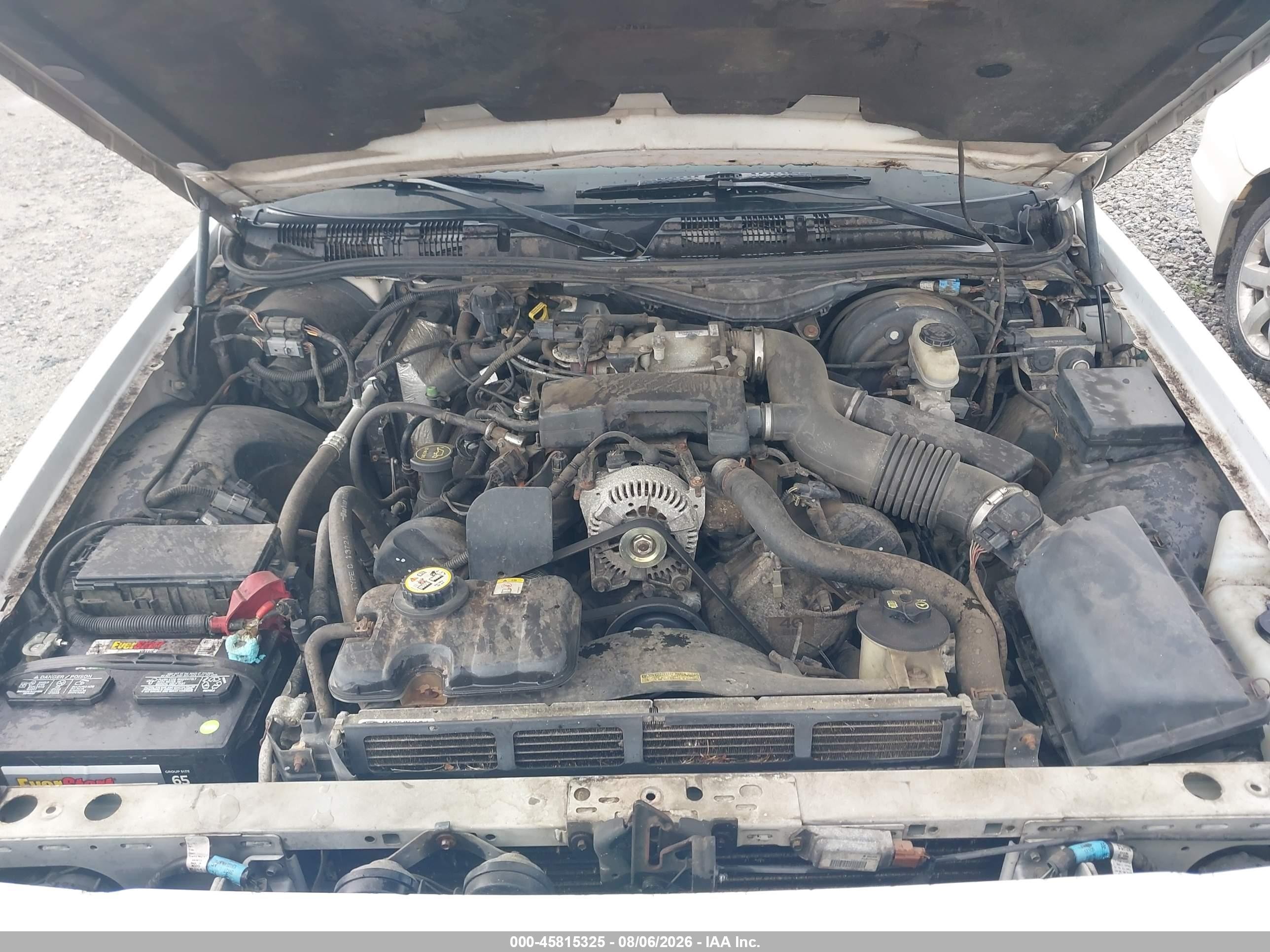 2003 Mercury Grand Marquis Ls Белый vin: 2MEFM75W63X621381