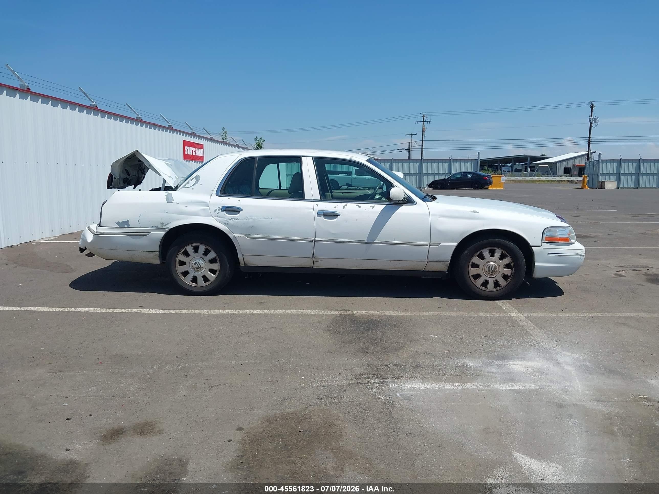 2003 Mercury Grand Marquis Ls White vin: 2MEFM75W63X702073