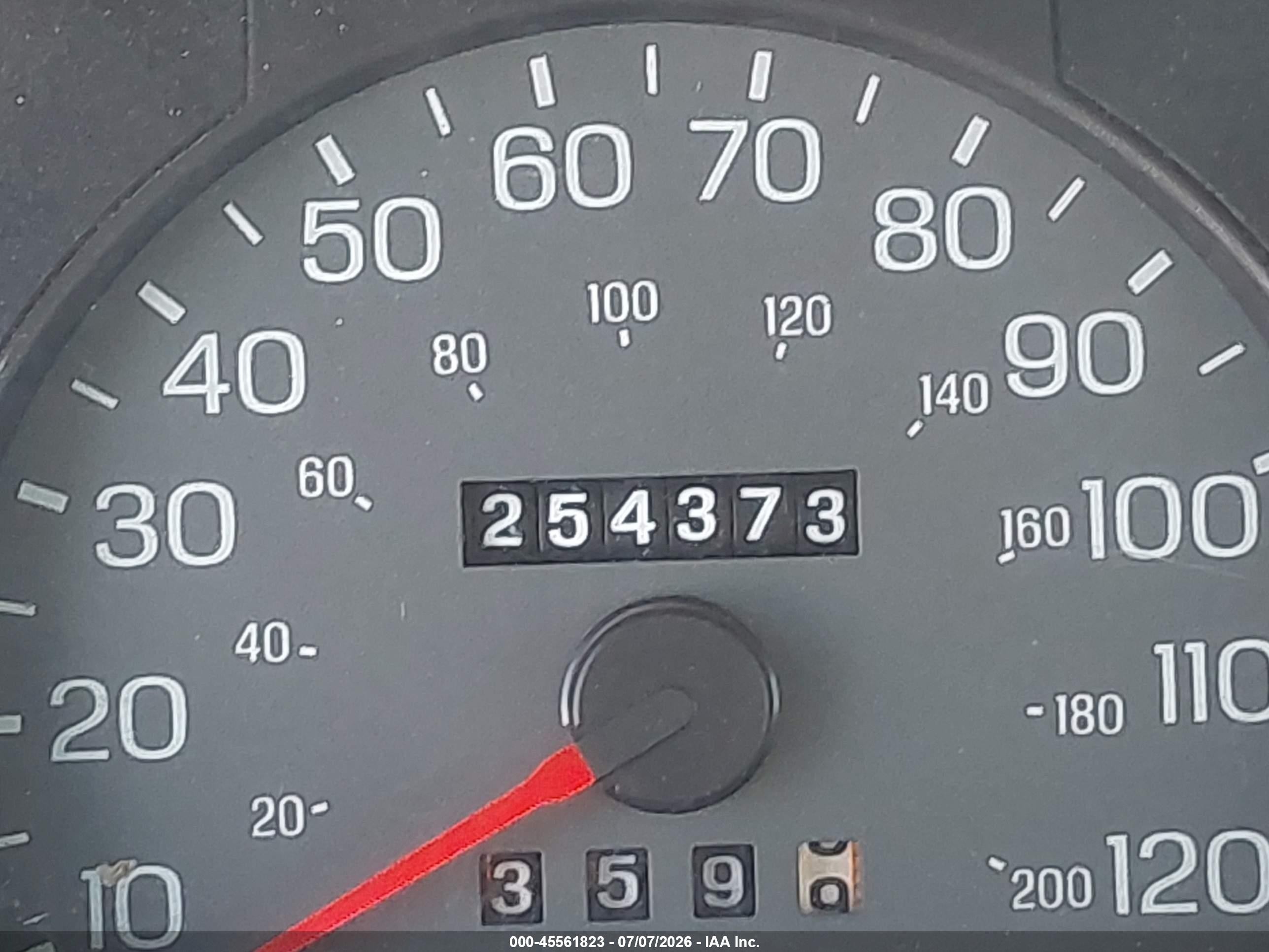 2003 Mercury Grand Marquis Ls White vin: 2MEFM75W63X702073