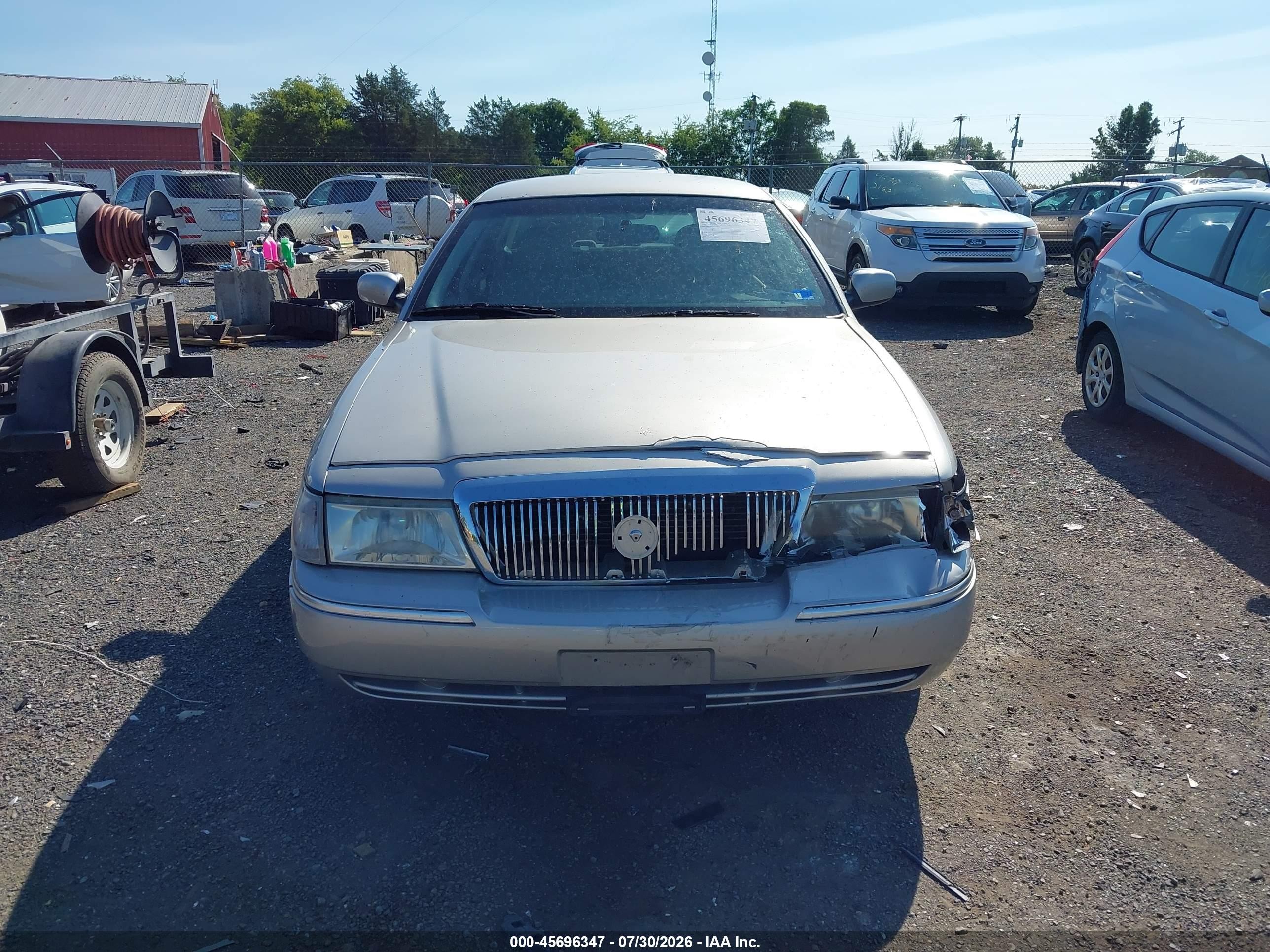 2004 Mercury Grand Marquis Ls Tan vin: 2MEFM75W64X605912