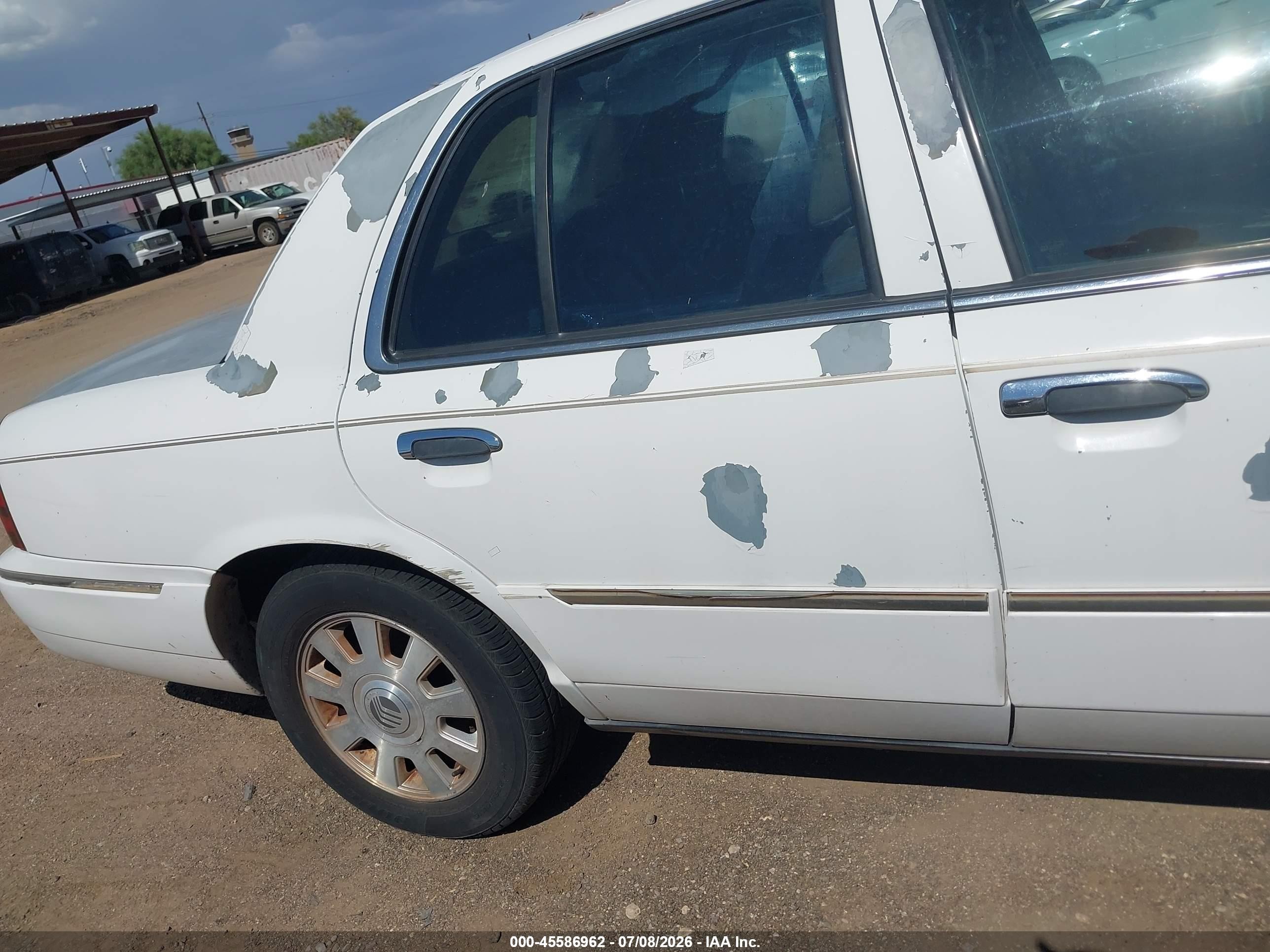 2004 Mercury Grand Marquis Ls White vin: 2MEFM75W64X620278