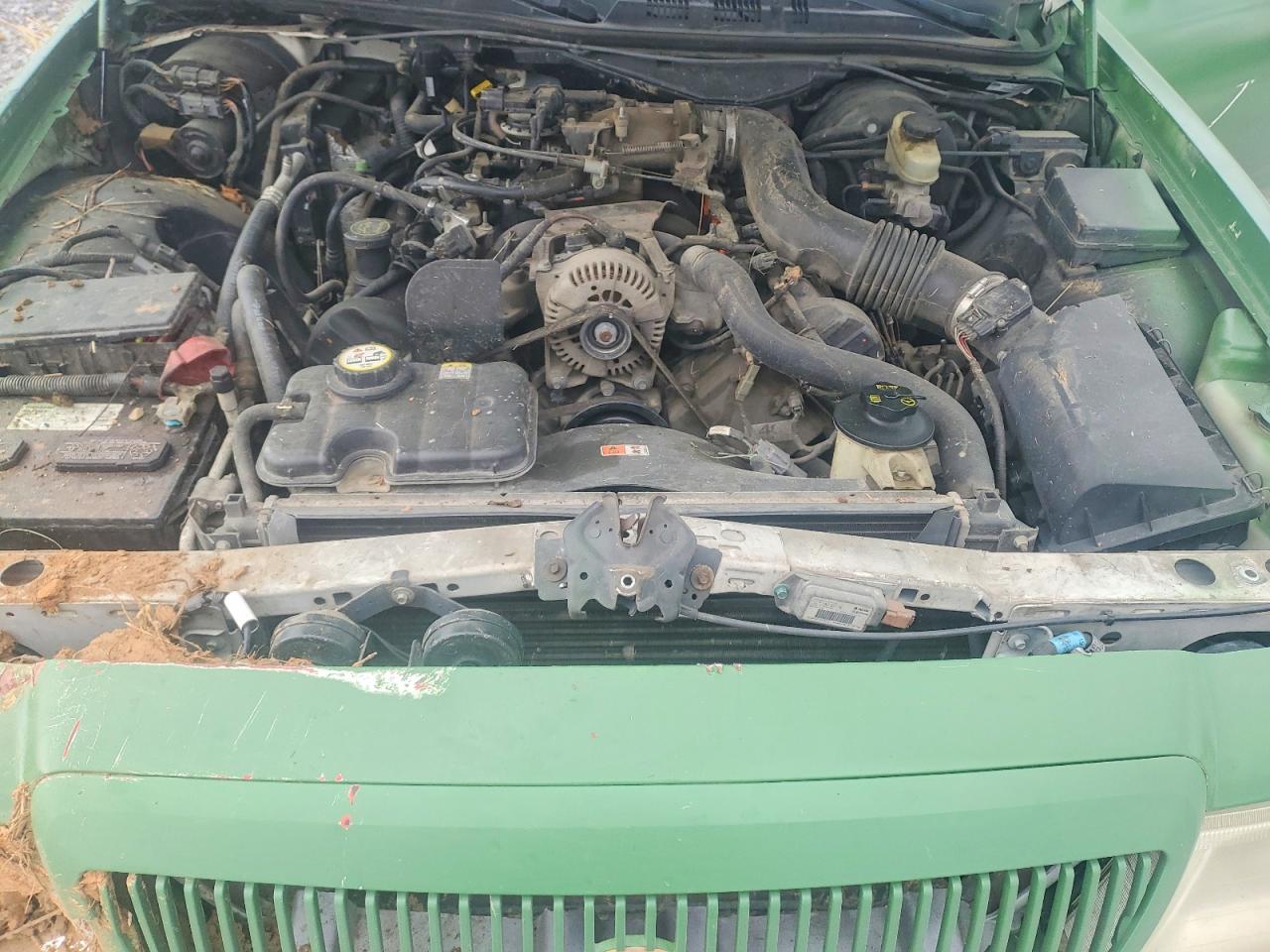 2004 Mercury Grand Marquis Ls Green vin: 2MEFM75W64X637159