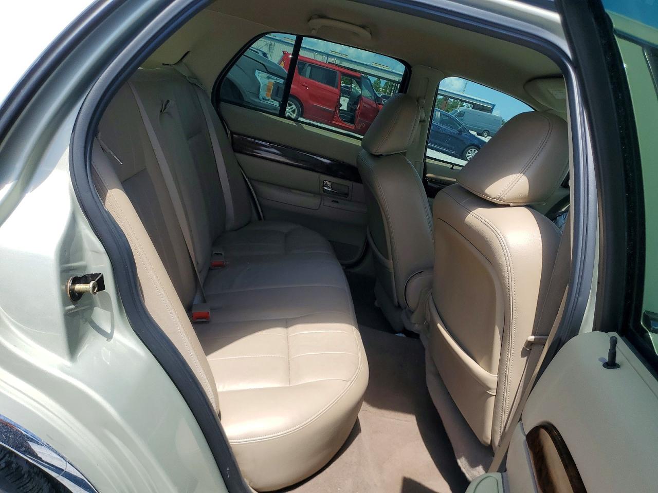 2005 Mercury Grand Marquis Ls Tan vin: 2MEFM75W65X602171