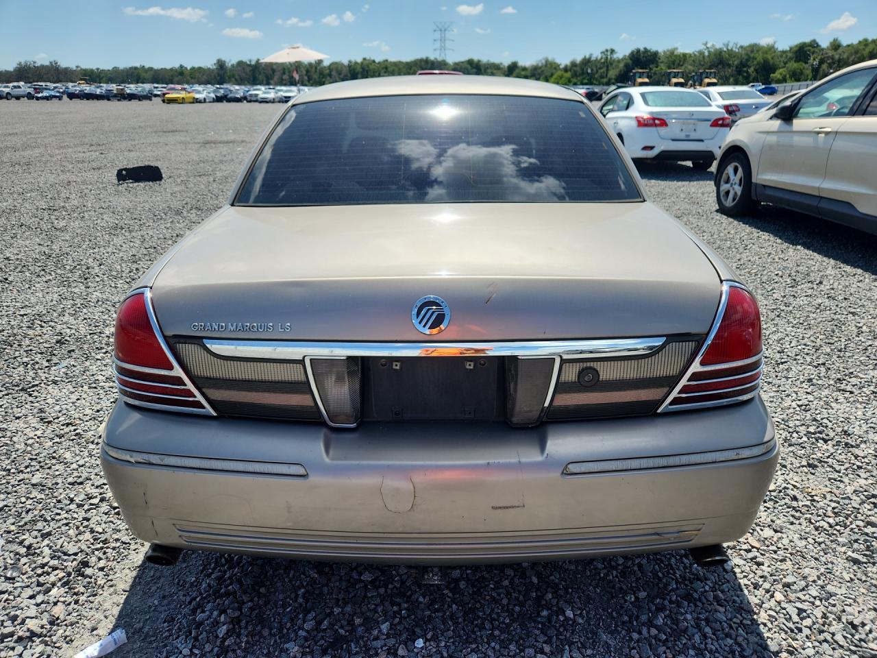 2006 Mercury Grand Marquis Ls Gold vin: 2MEFM75W66X645989