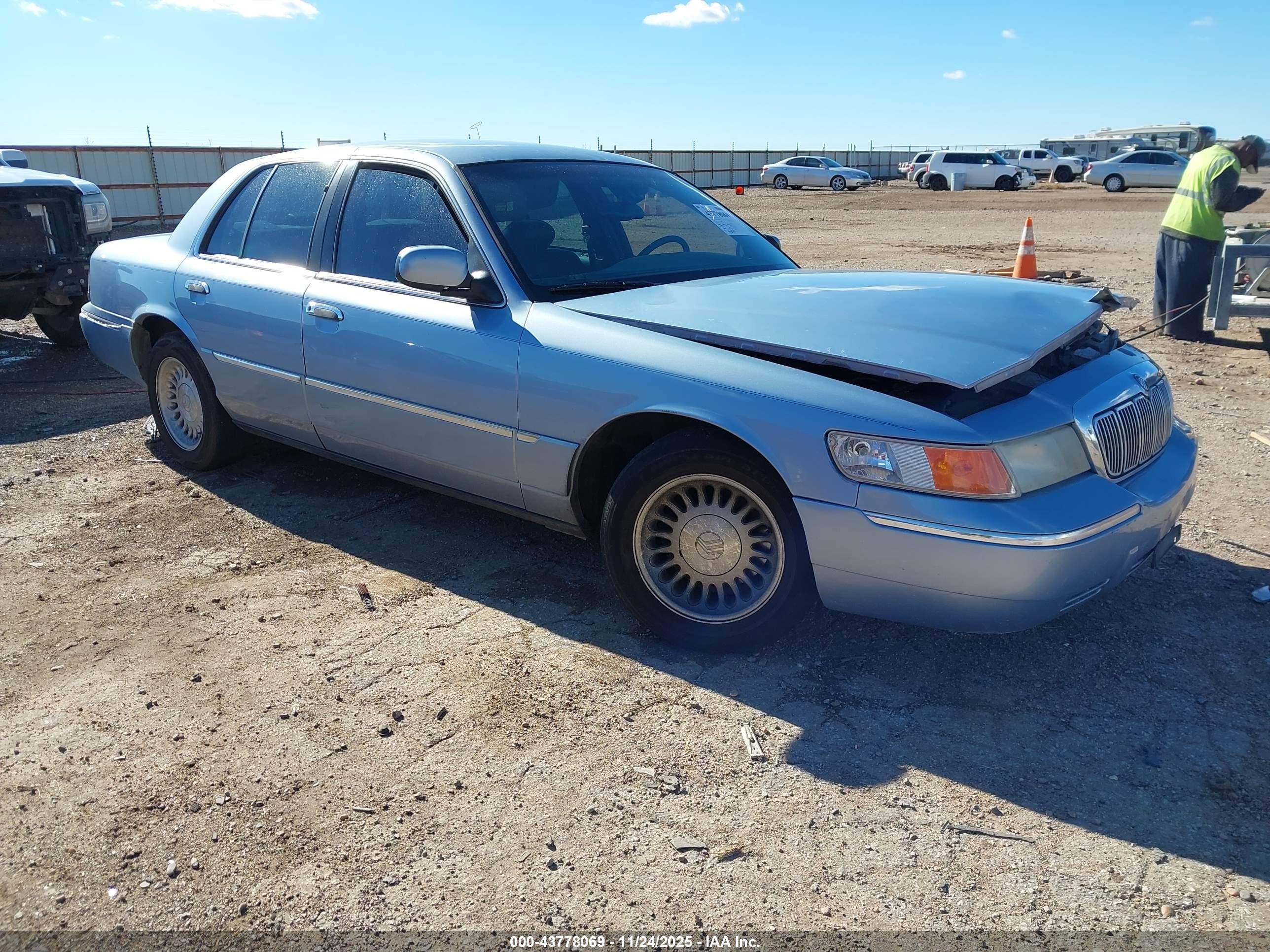 1998 Mercury Grand Marquis   Синий vin: 2MEFM75W6WX698448