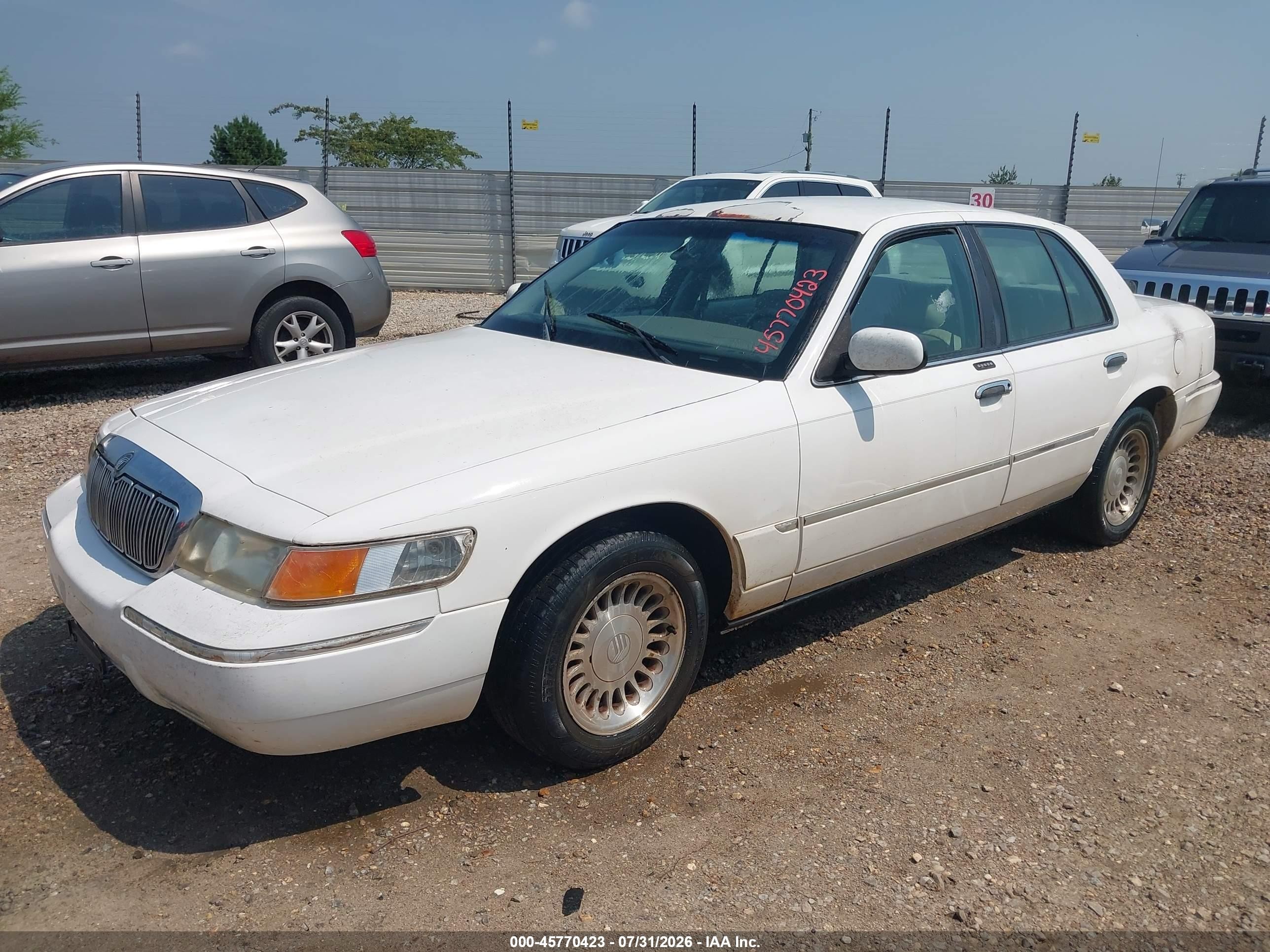 2002 Mercury Grand Marquis Ls White vin: 2MEFM75W72X636356