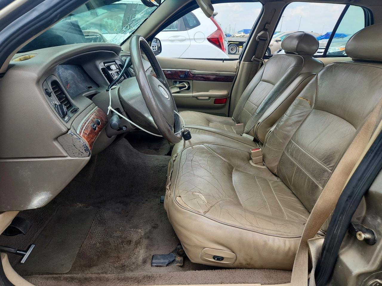 2002 Mercury Grand Marquis Ls Tan vin: 2MEFM75W72X652170