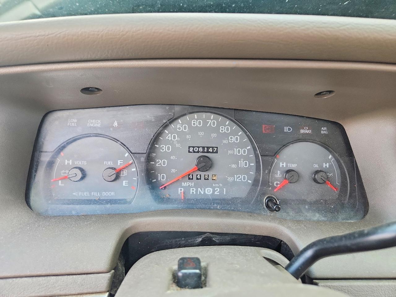 2002 Mercury Grand Marquis Ls Tan vin: 2MEFM75W72X652170