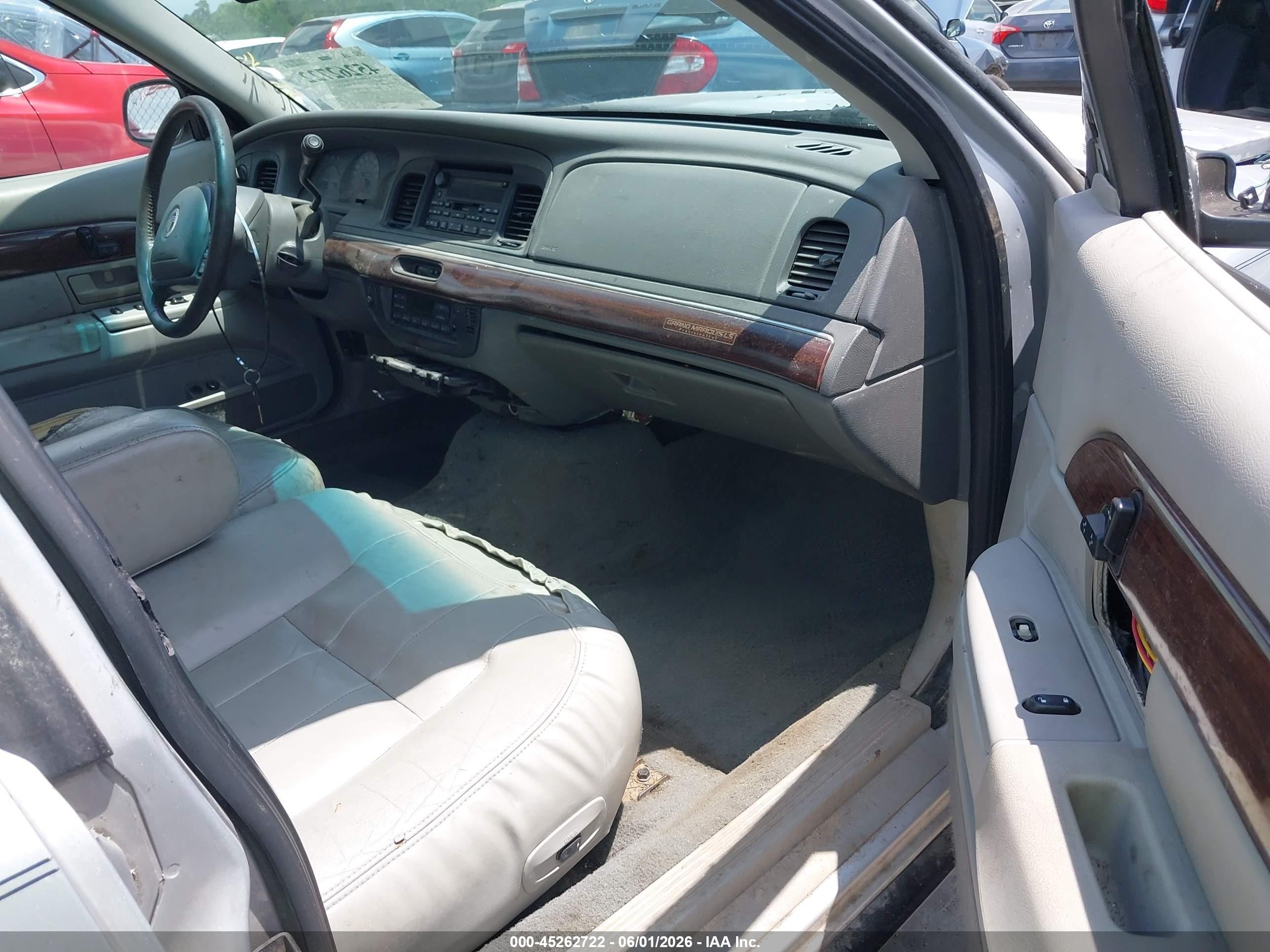 2003 Mercury Grand Marquis Ls Серебряный vin: 2MEFM75W73X661789