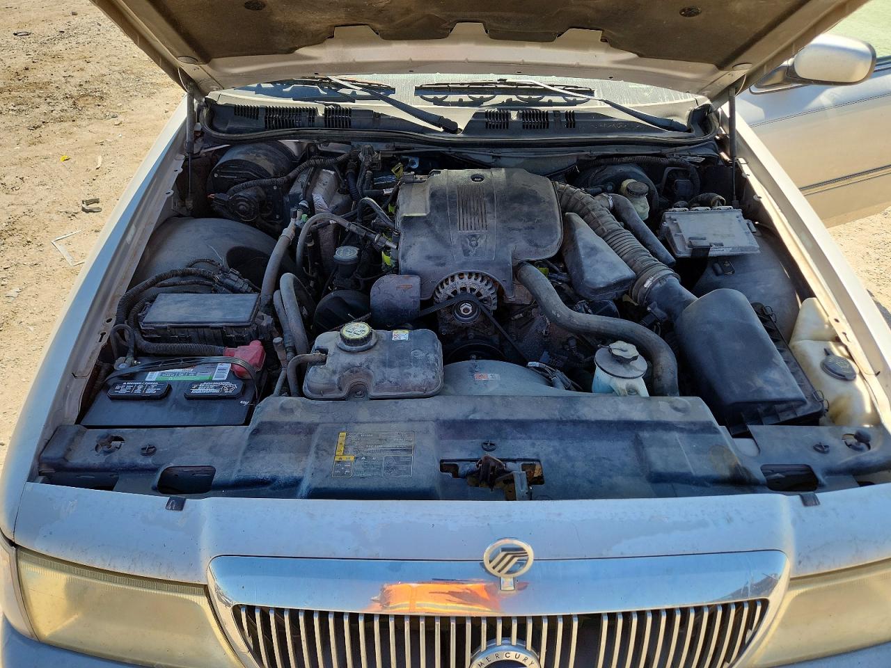 2005 Mercury Grand Marquis Ls Silver vin: 2MEFM75W75X607802