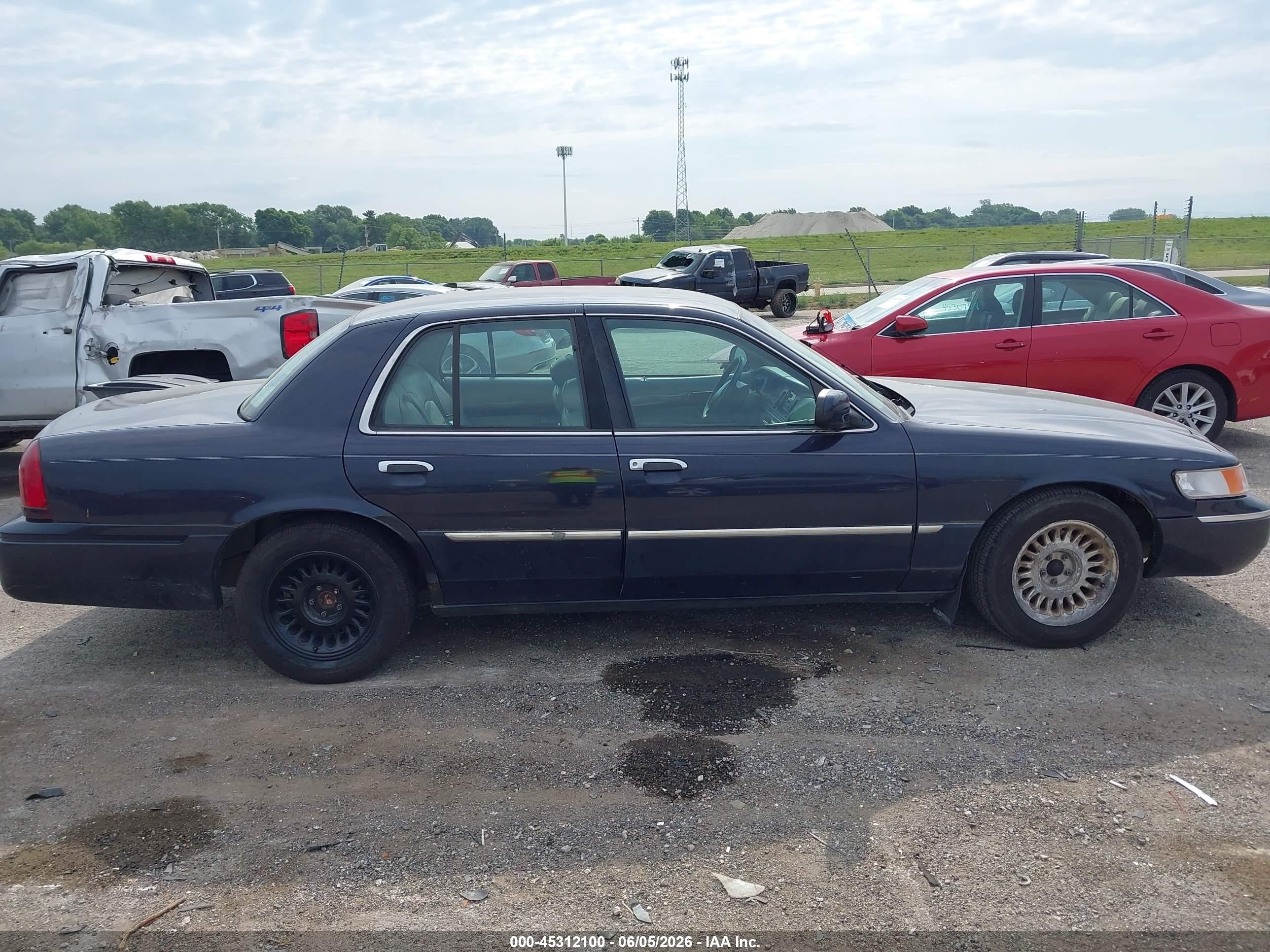1999 Mercury Grand Marquis Ls Dark Blue vin: 2MEFM75W7XX659739