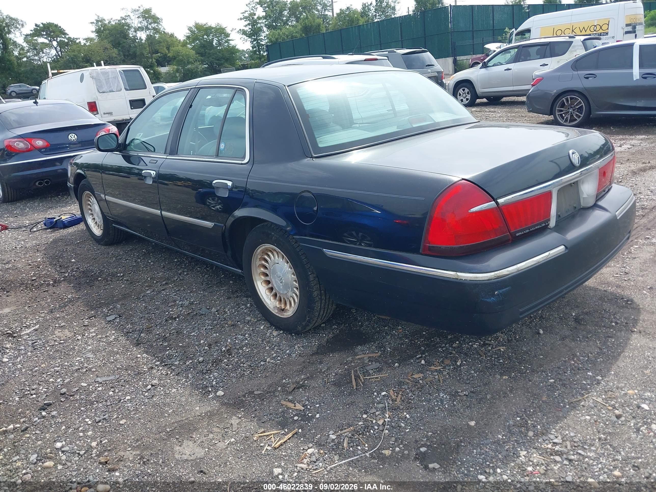 1999 Mercury Grand Marquis Ls Черный vin: 2MEFM75W7XX675603