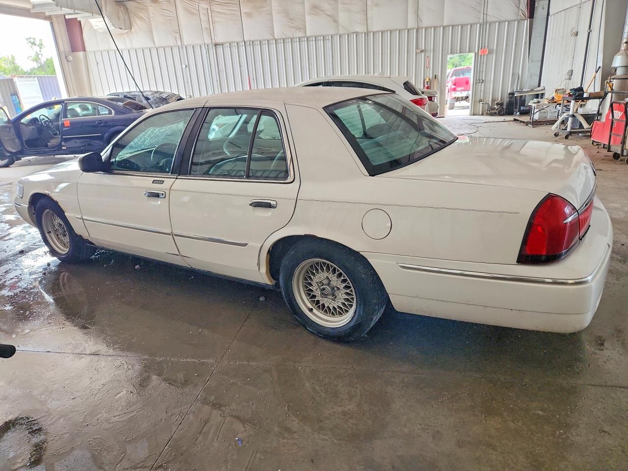 2000 Mercury Grand Marquis Ls White vin: 2MEFM75W7YX636530
