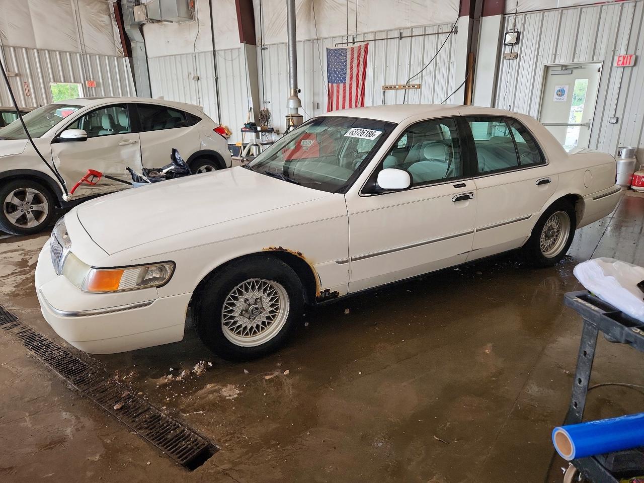 2MEFM75W7YX636530