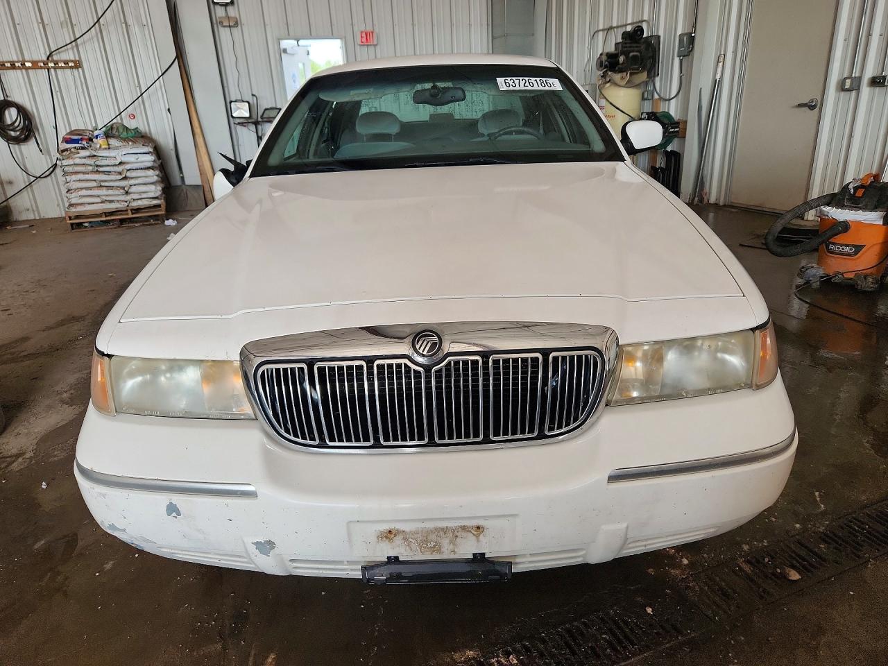 2000 Mercury Grand Marquis Ls White vin: 2MEFM75W7YX636530