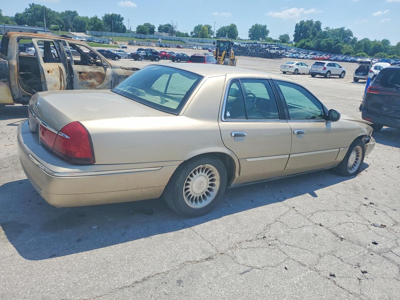 2000 Mercury Grand Marquis Ls Золотой vin: 2MEFM75W7YX692810