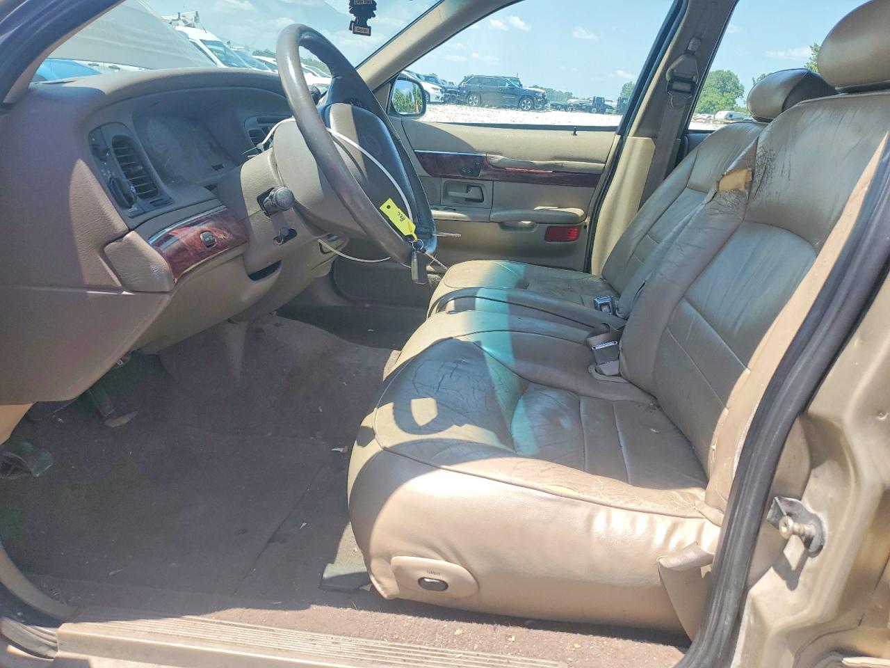 2000 Mercury Grand Marquis Ls Золотой vin: 2MEFM75W7YX692810