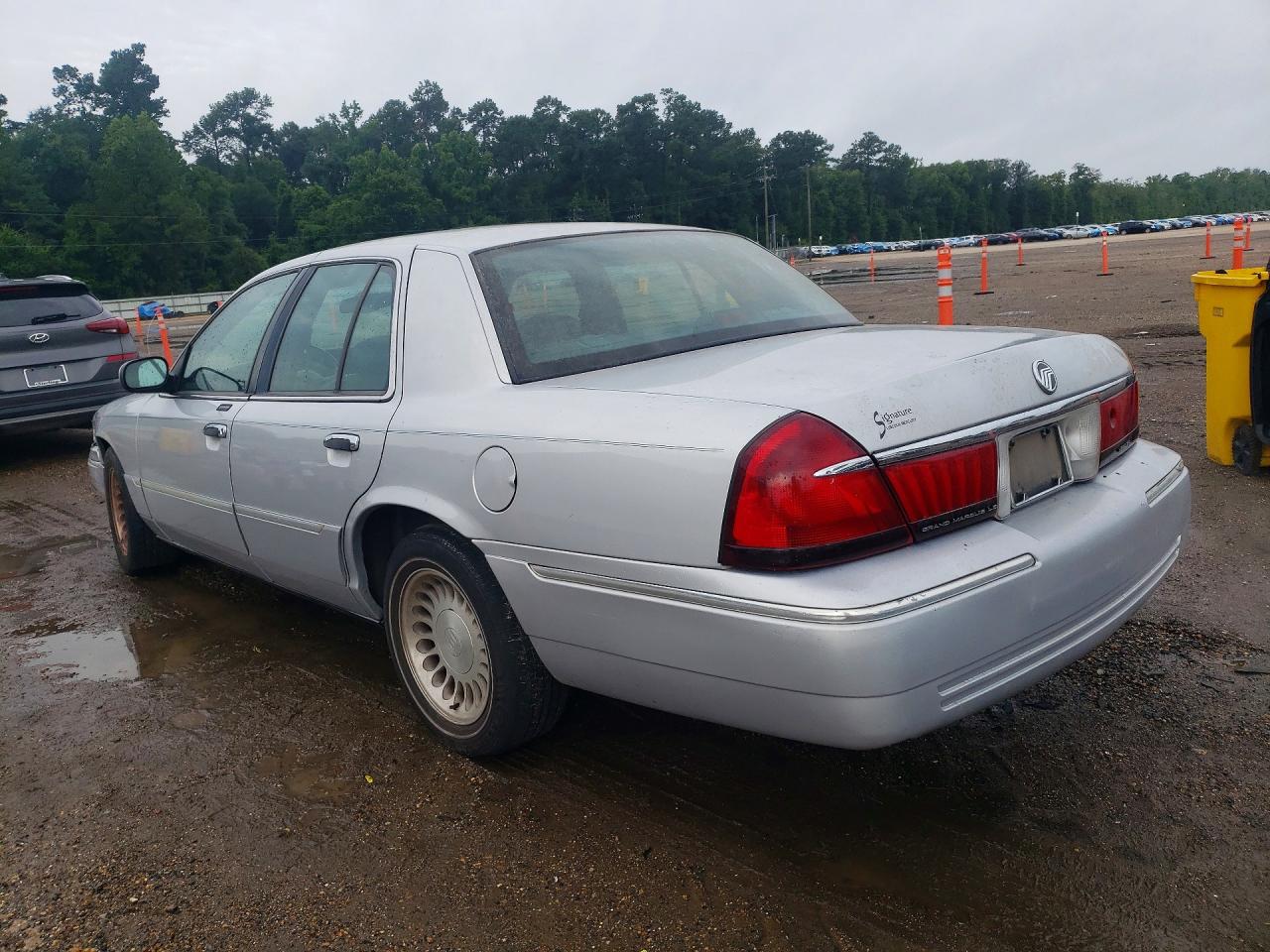 2000 Mercury Grand Marquis Ls Silver vin: 2MEFM75W7YX694802