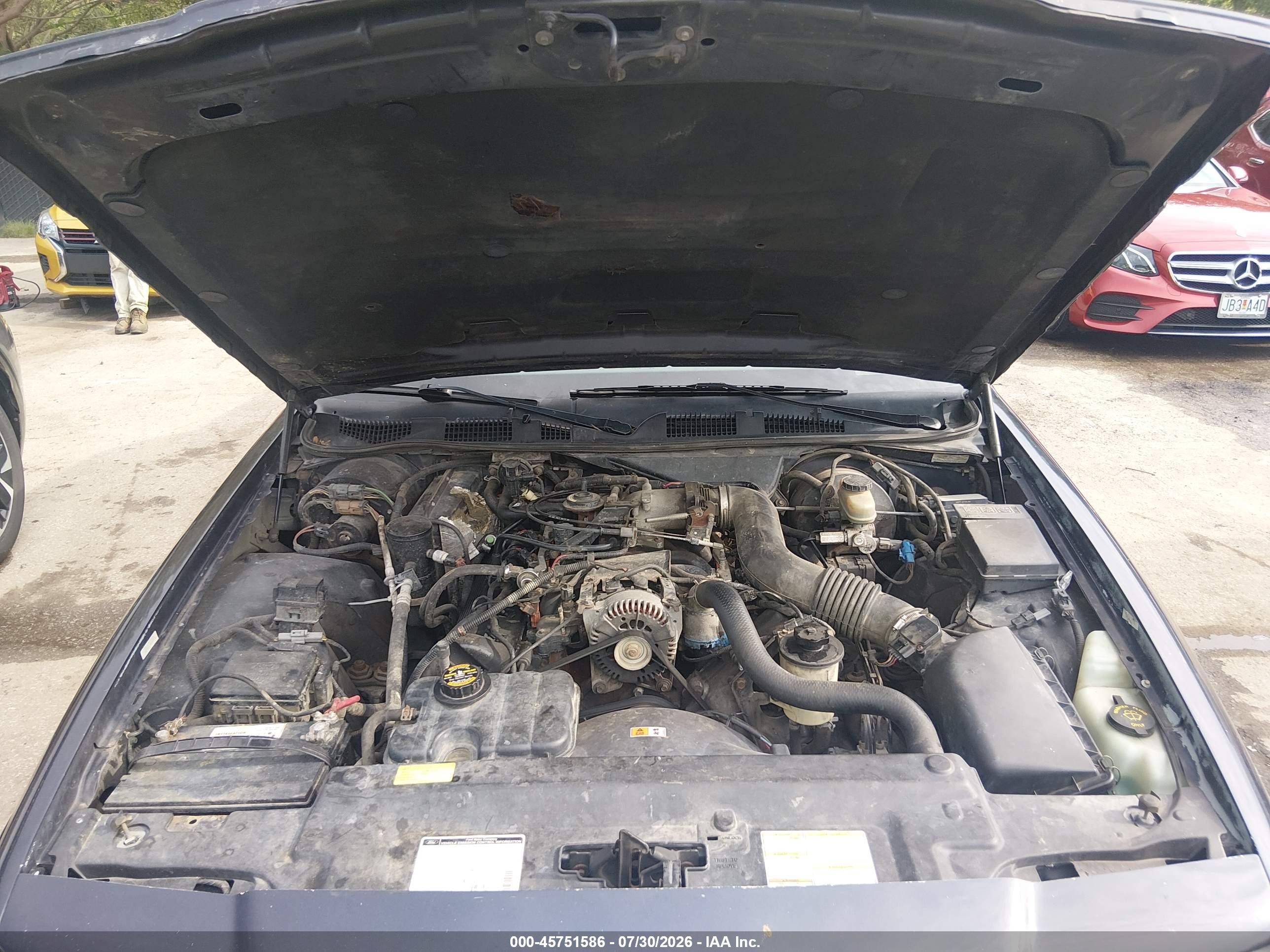 2000 Mercury Grand Marquis Ls Dark Blue vin: 2MEFM75W7YX729127