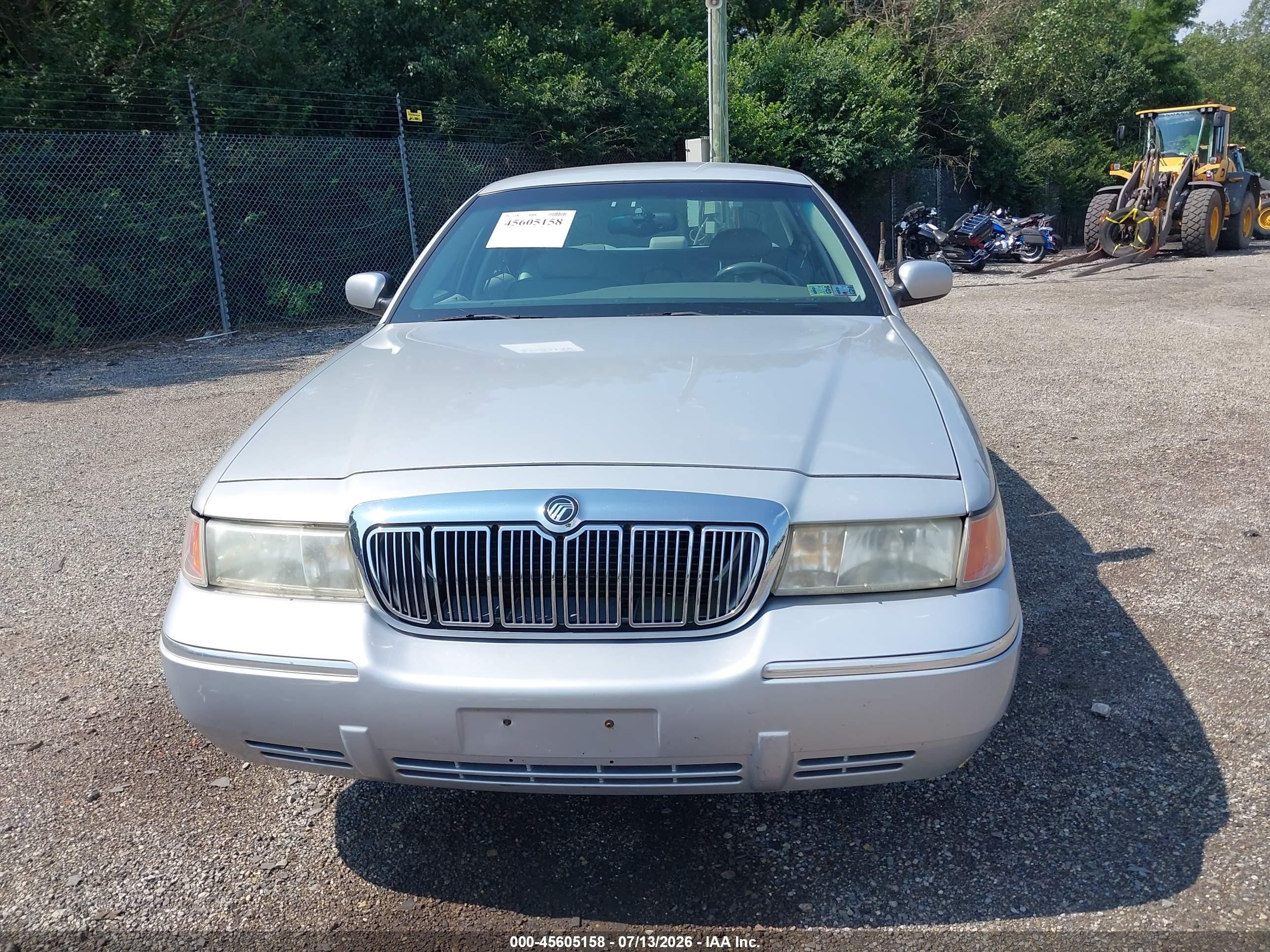 2001 Mercury Grand Marquis Ls Серебряный vin: 2MEFM75W81X604272