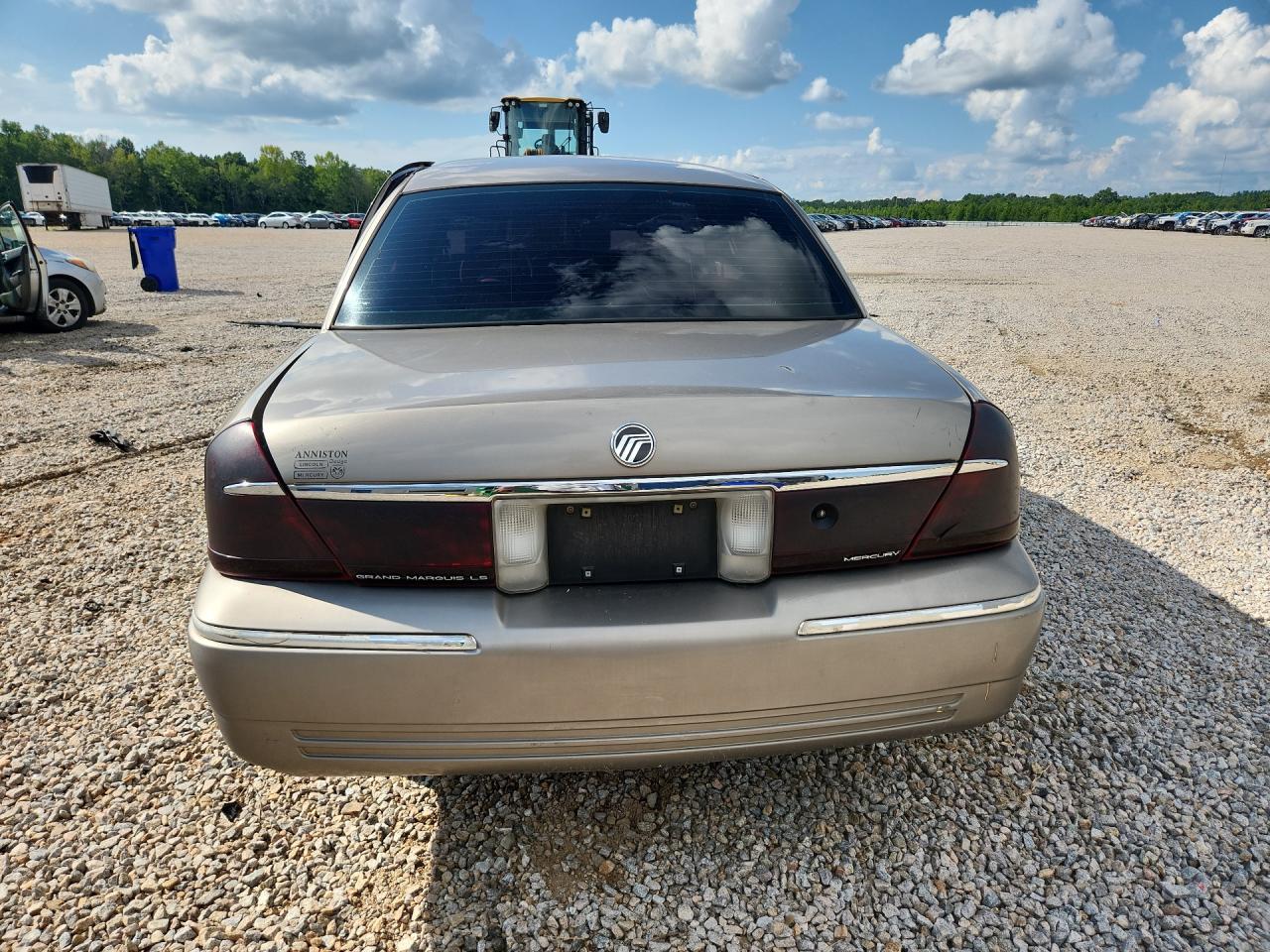 2001 Mercury Grand Marquis Ls Tan vin: 2MEFM75W81X626692