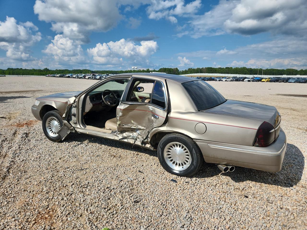 2001 Mercury Grand Marquis Ls Tan vin: 2MEFM75W81X626692