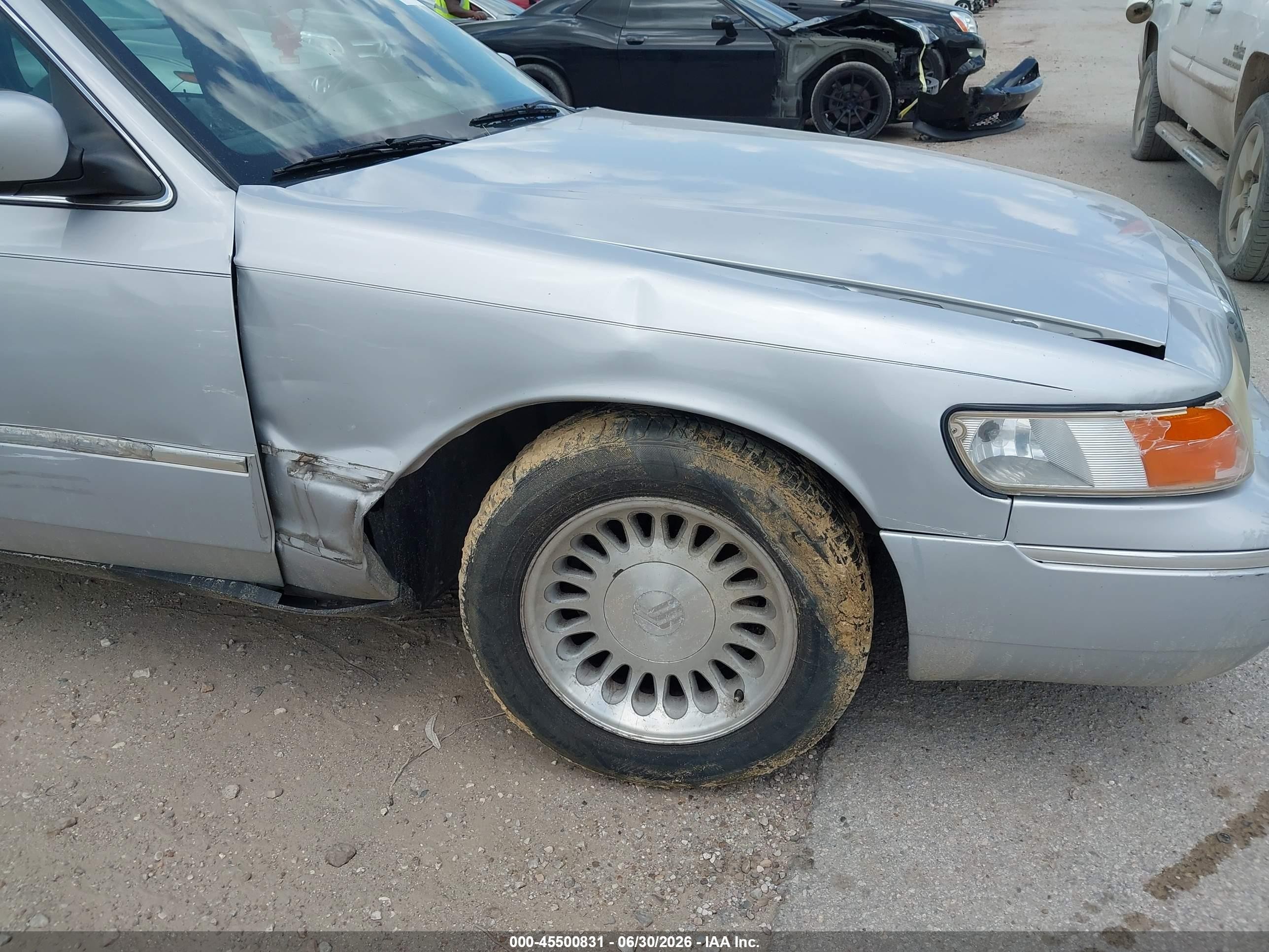 2001 Mercury Grand Marquis Ls Серебряный vin: 2MEFM75W81X658610
