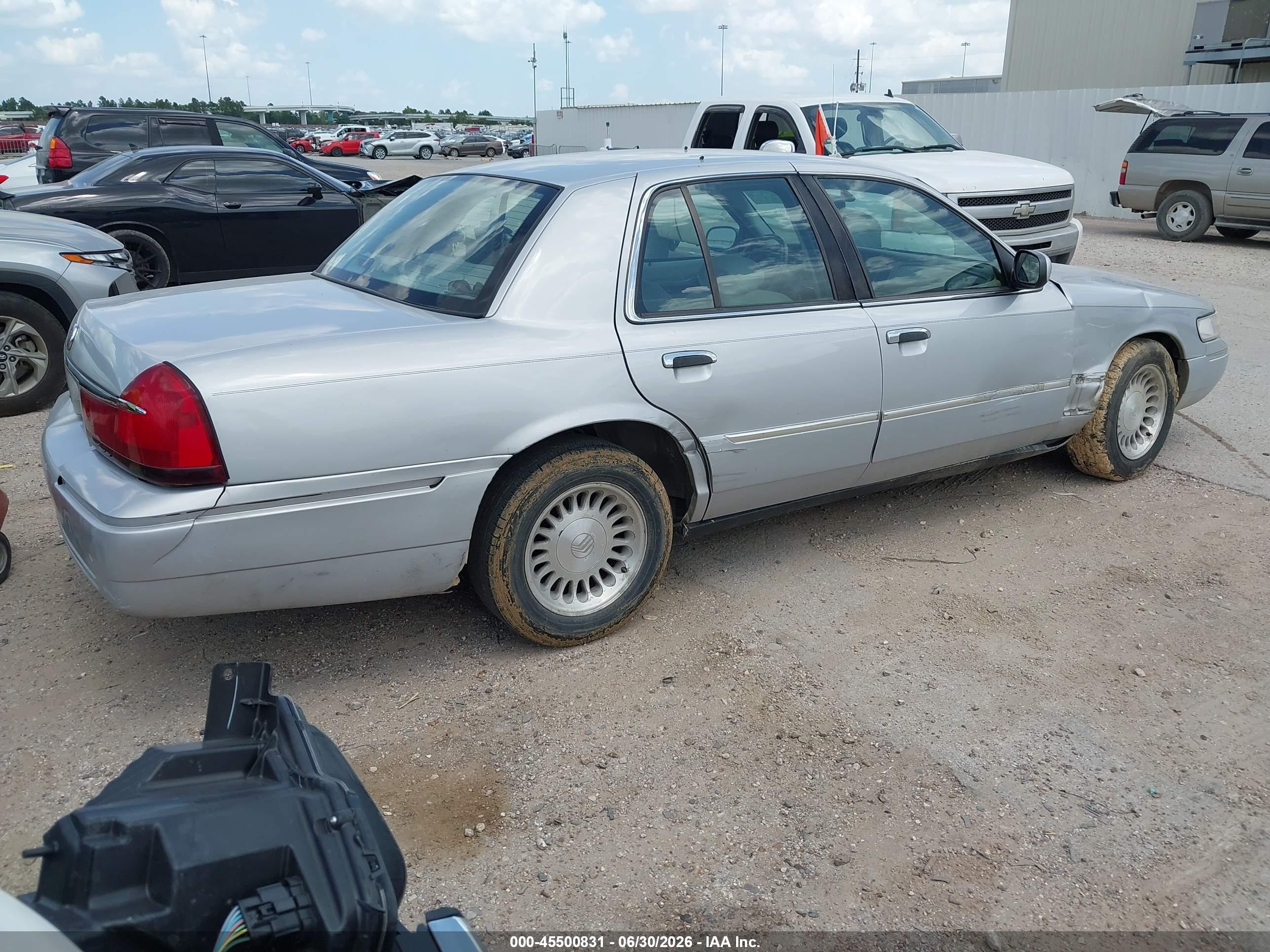 2001 Mercury Grand Marquis Ls Серебряный vin: 2MEFM75W81X658610