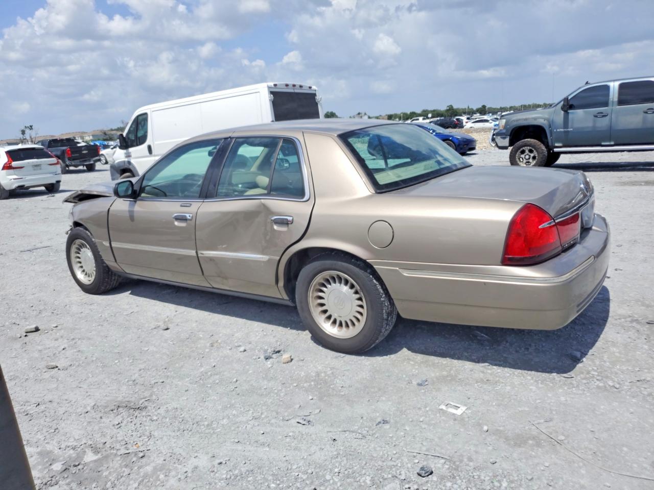 2001 Mercury Grand Marquis Ls Gold vin: 2MEFM75W81X665881