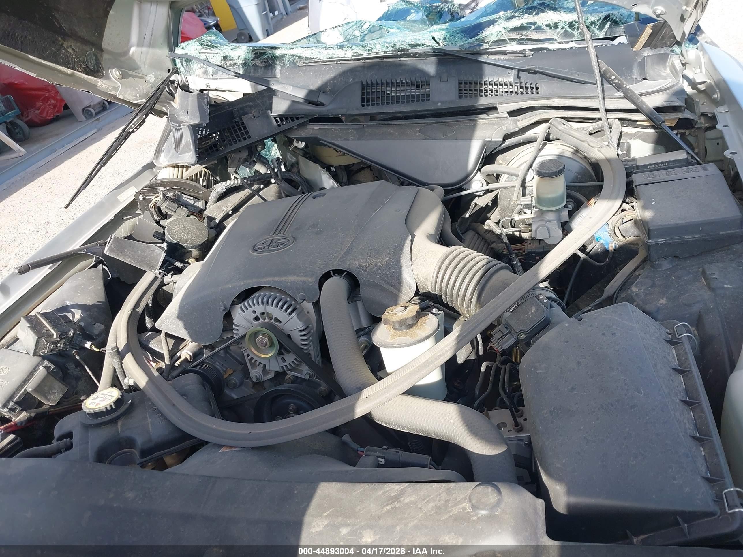 2002 Mercury Grand Marquis Ls Silver vin: 2MEFM75W82X653148