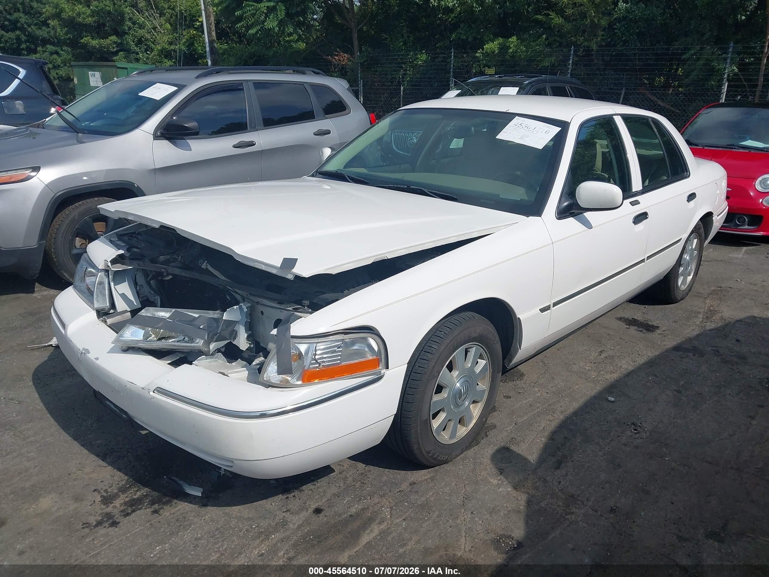 2005 Mercury Grand Marquis Ls/lse White vin: 2MEFM75W85X661271