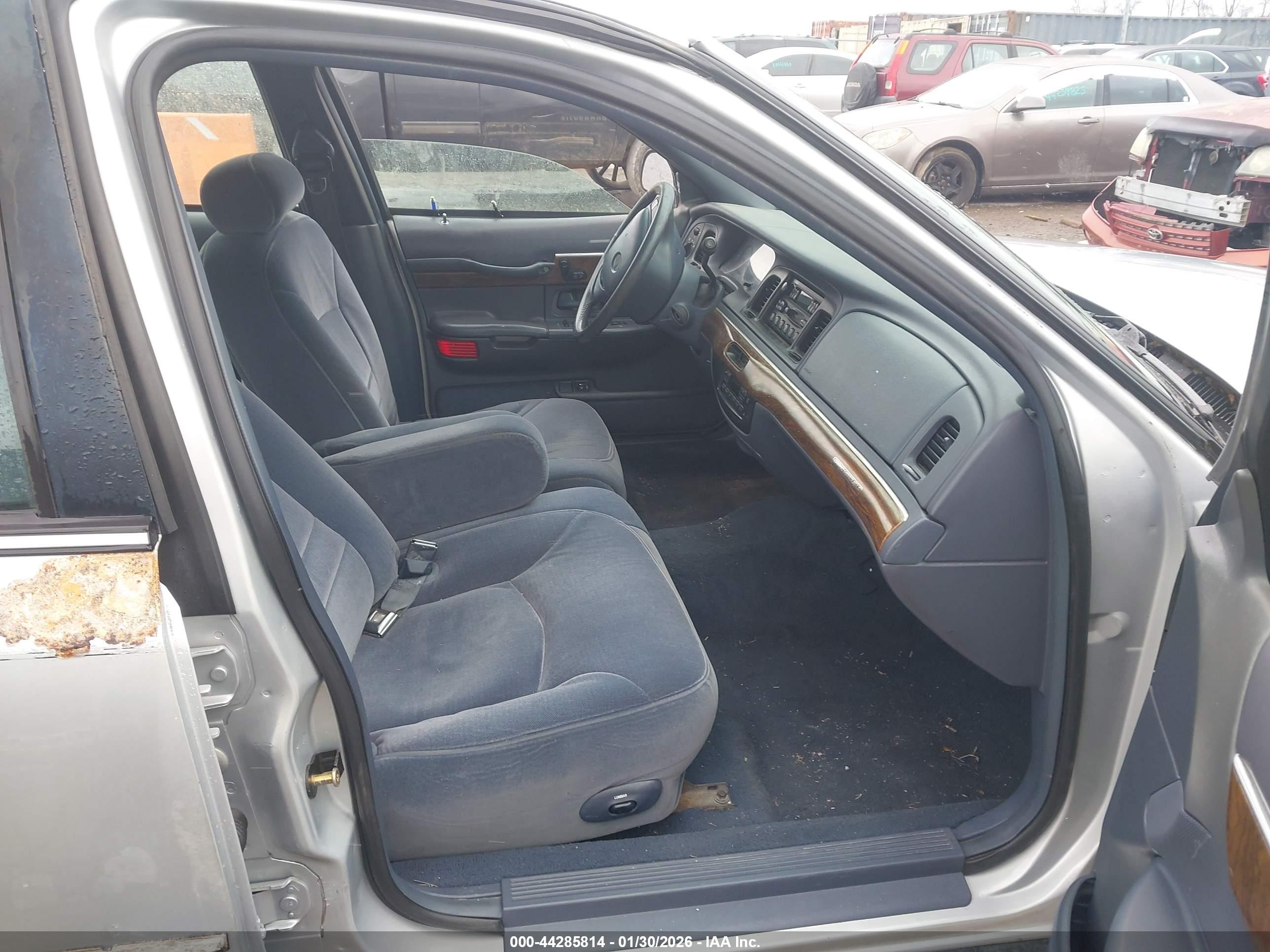 1999 Mercury Grand Marquis Ls Blue vin: 2MEFM75W8XX616690