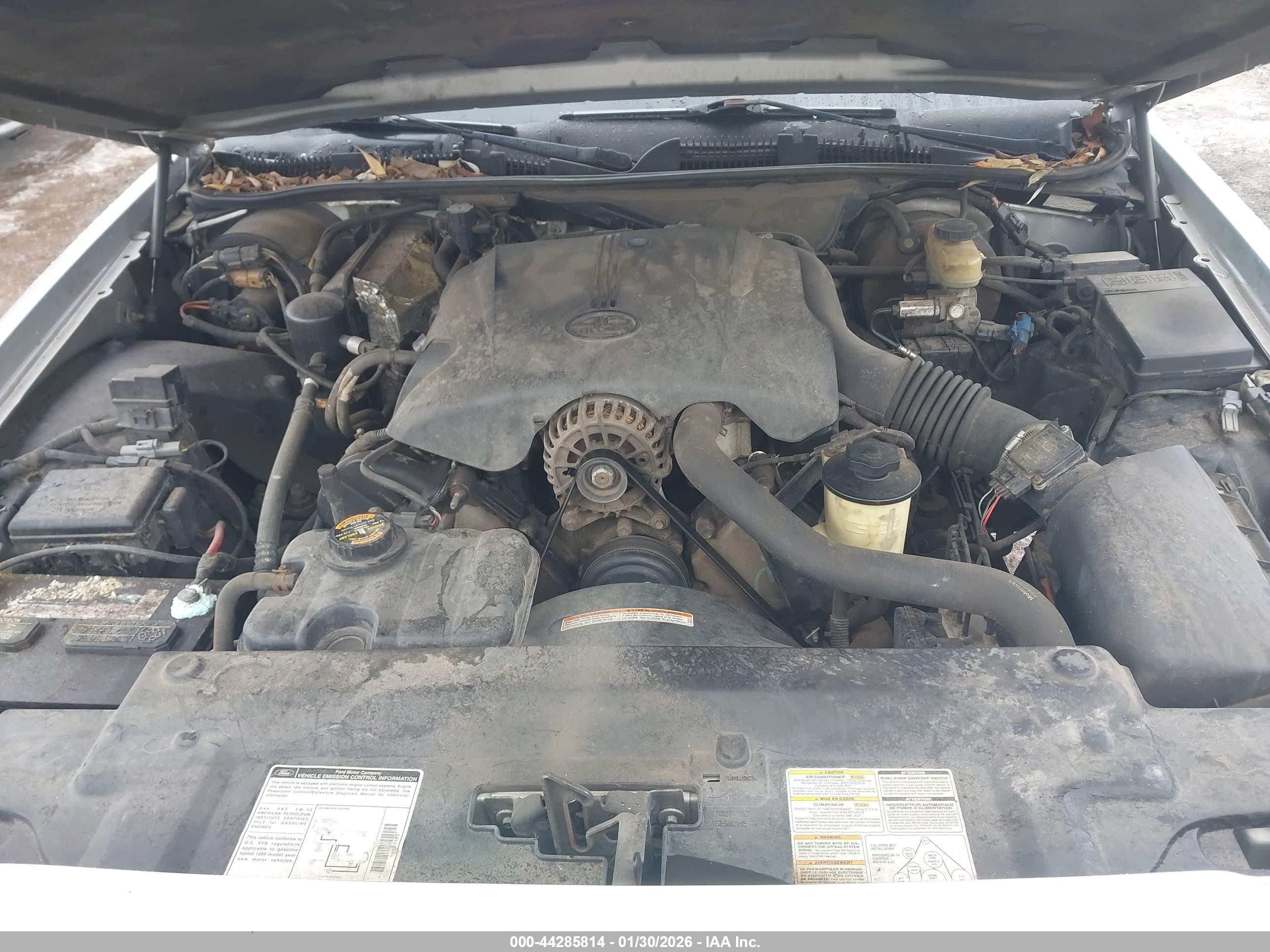 1999 Mercury Grand Marquis Ls Blue vin: 2MEFM75W8XX616690