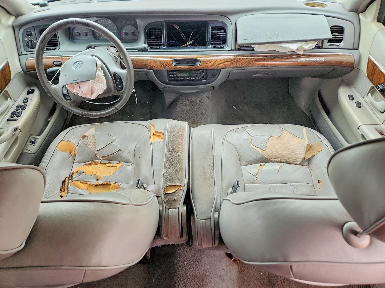 1999 Mercury Grand Marquis Ls Silver vin: 2MEFM75W8XX617161