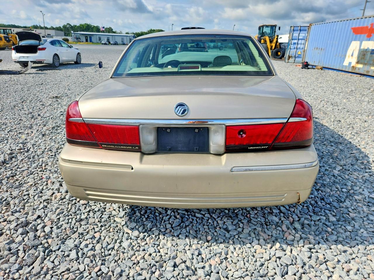 1999 Mercury Grand Marquis Ls Tan vin: 2MEFM75W8XX672208