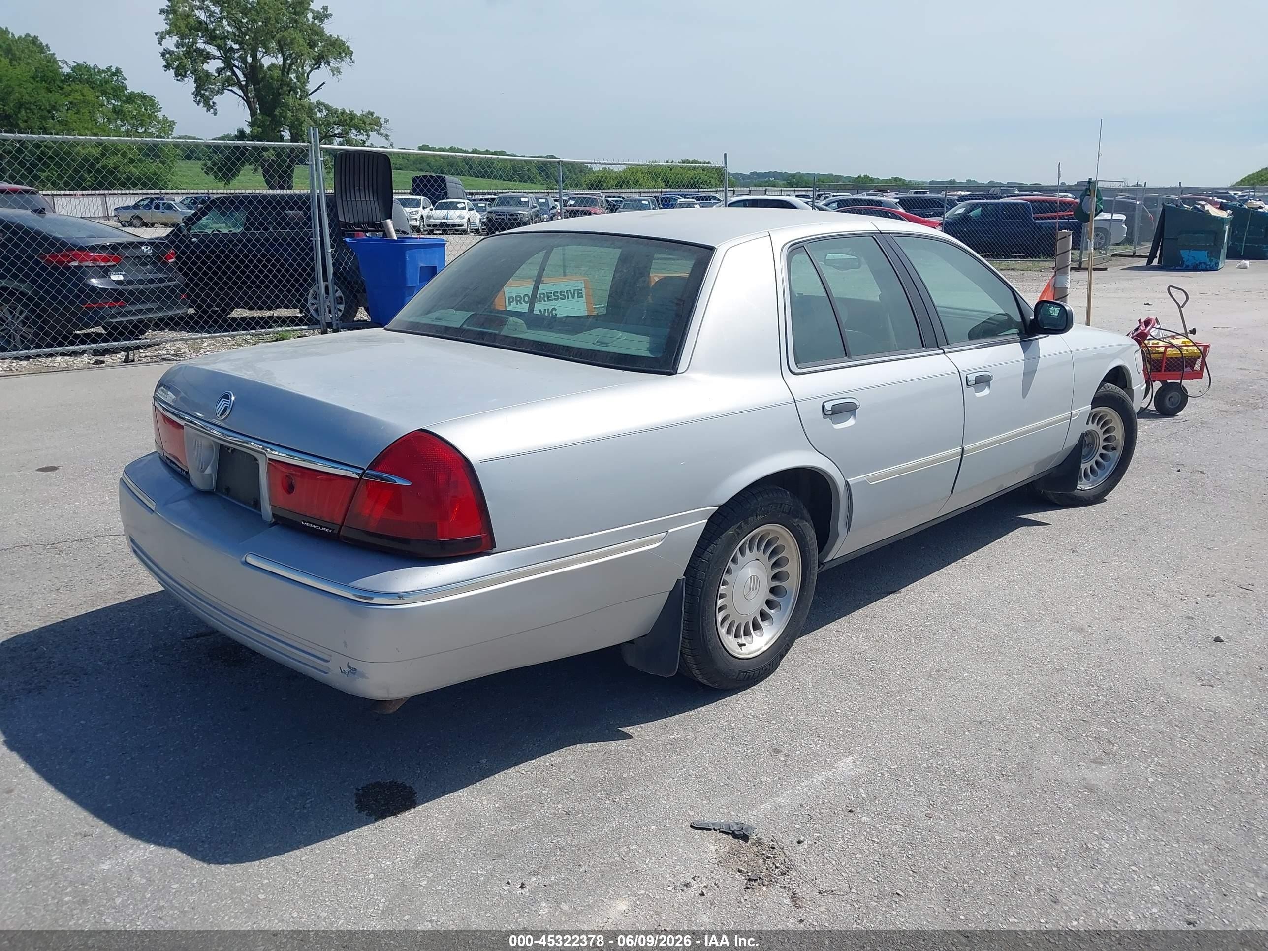 2001 Mercury Grand Marquis Ls Silver vin: 2MEFM75W91X609478
