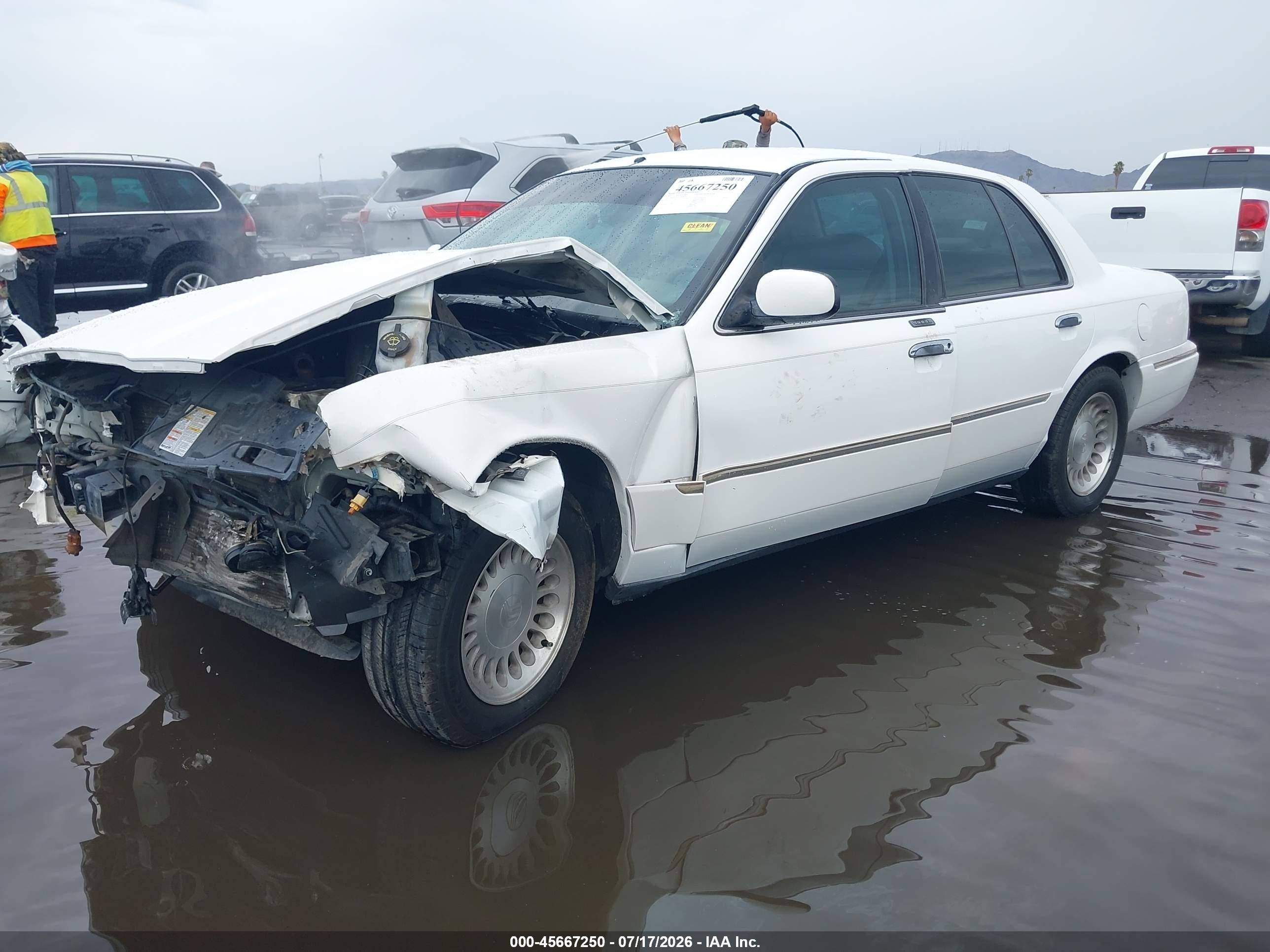 2001 Mercury Grand Marquis Ls White vin: 2MEFM75W91X683872