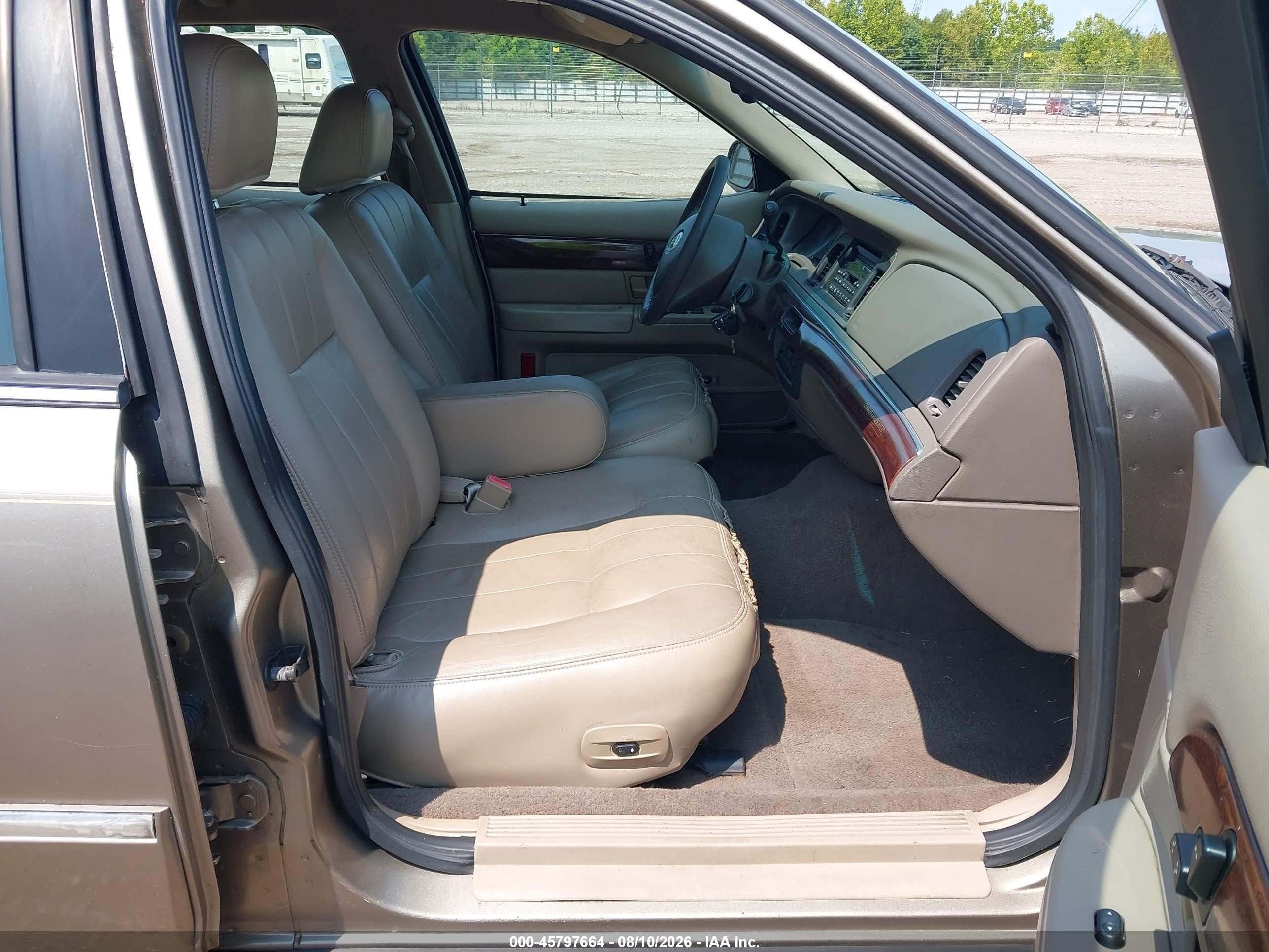 2003 Mercury Grand Marquis Ls Gold vin: 2MEFM75W93X641799